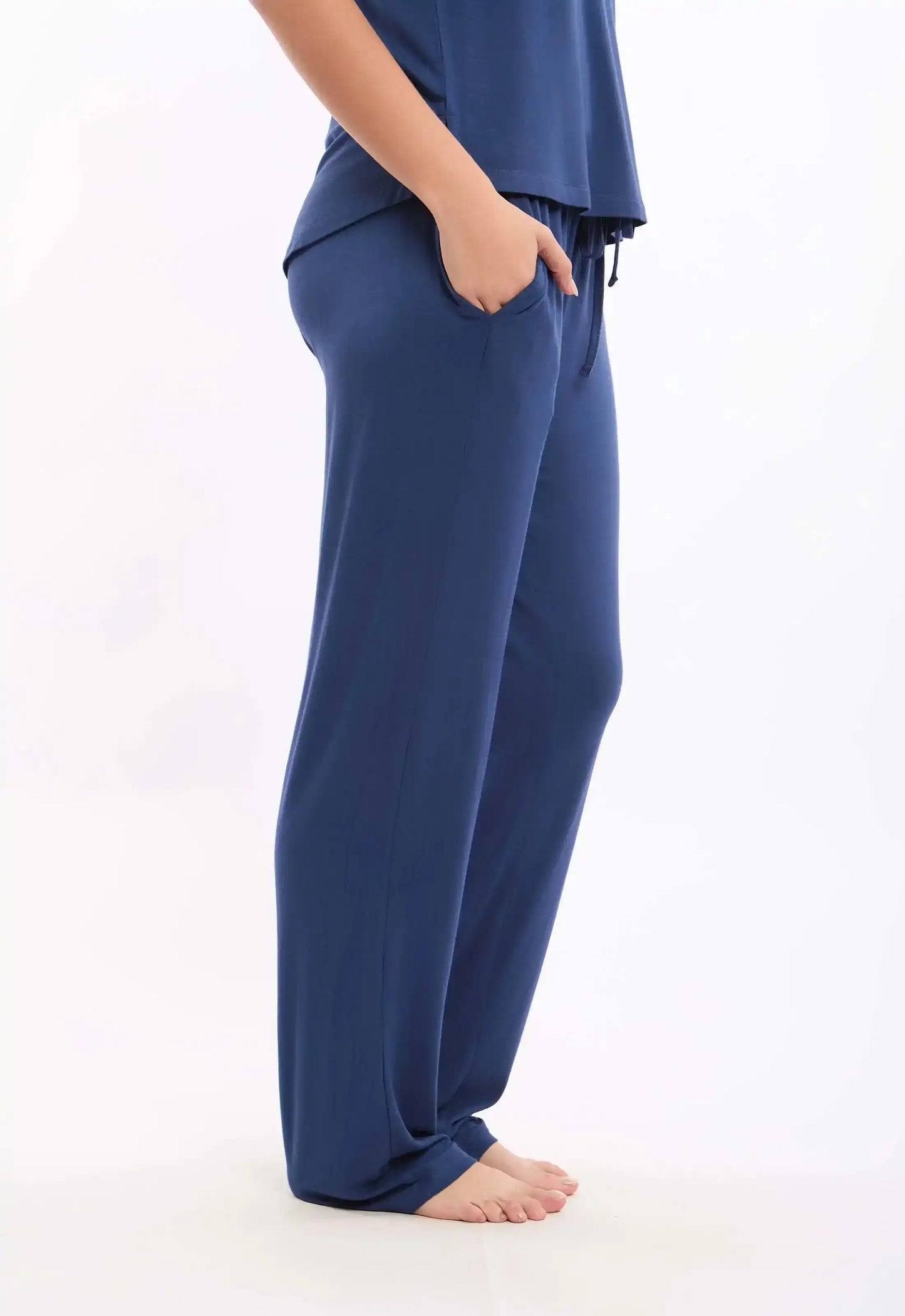 Comfy Viscose Pajama Set with Patterned Robe - 3 Pcs
