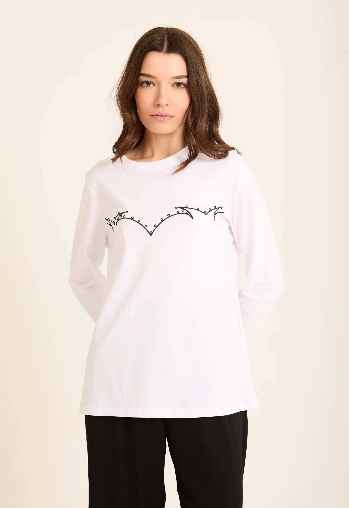 Front Stitches Long Sleeves Tee