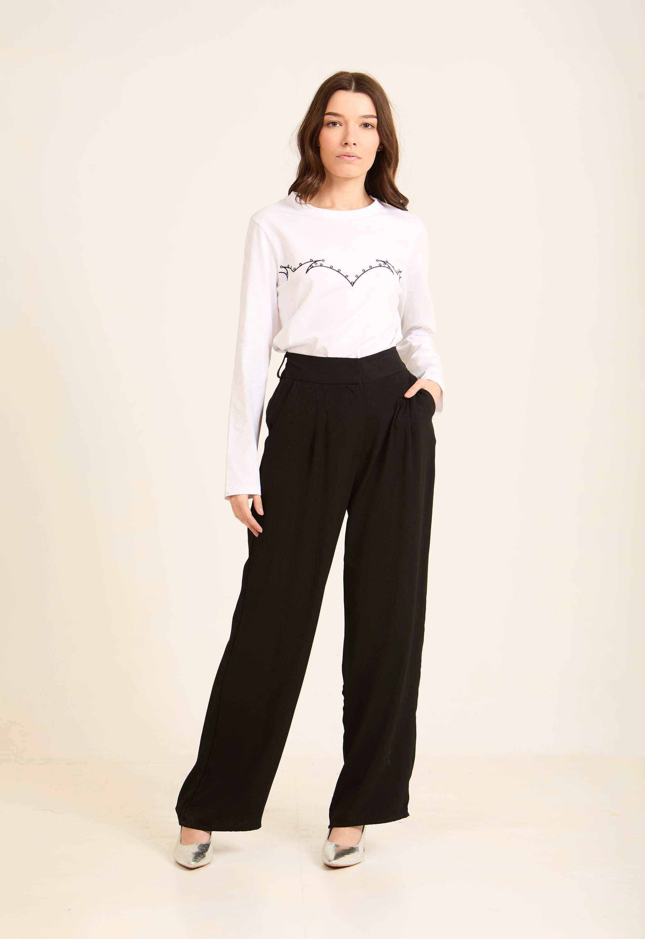 Front Stitches Long Sleeves Tee