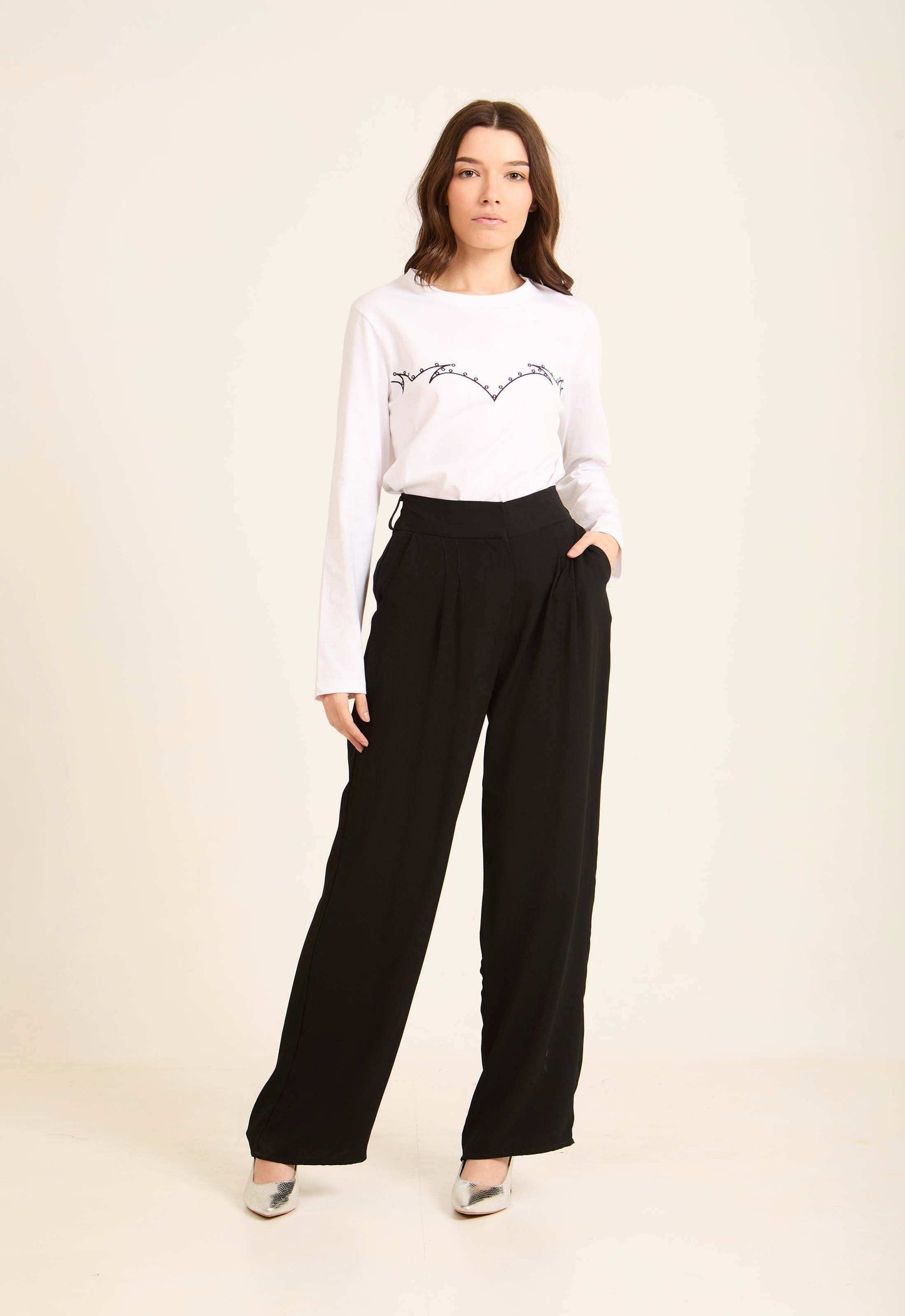Front Stitches Long Sleeves Tee