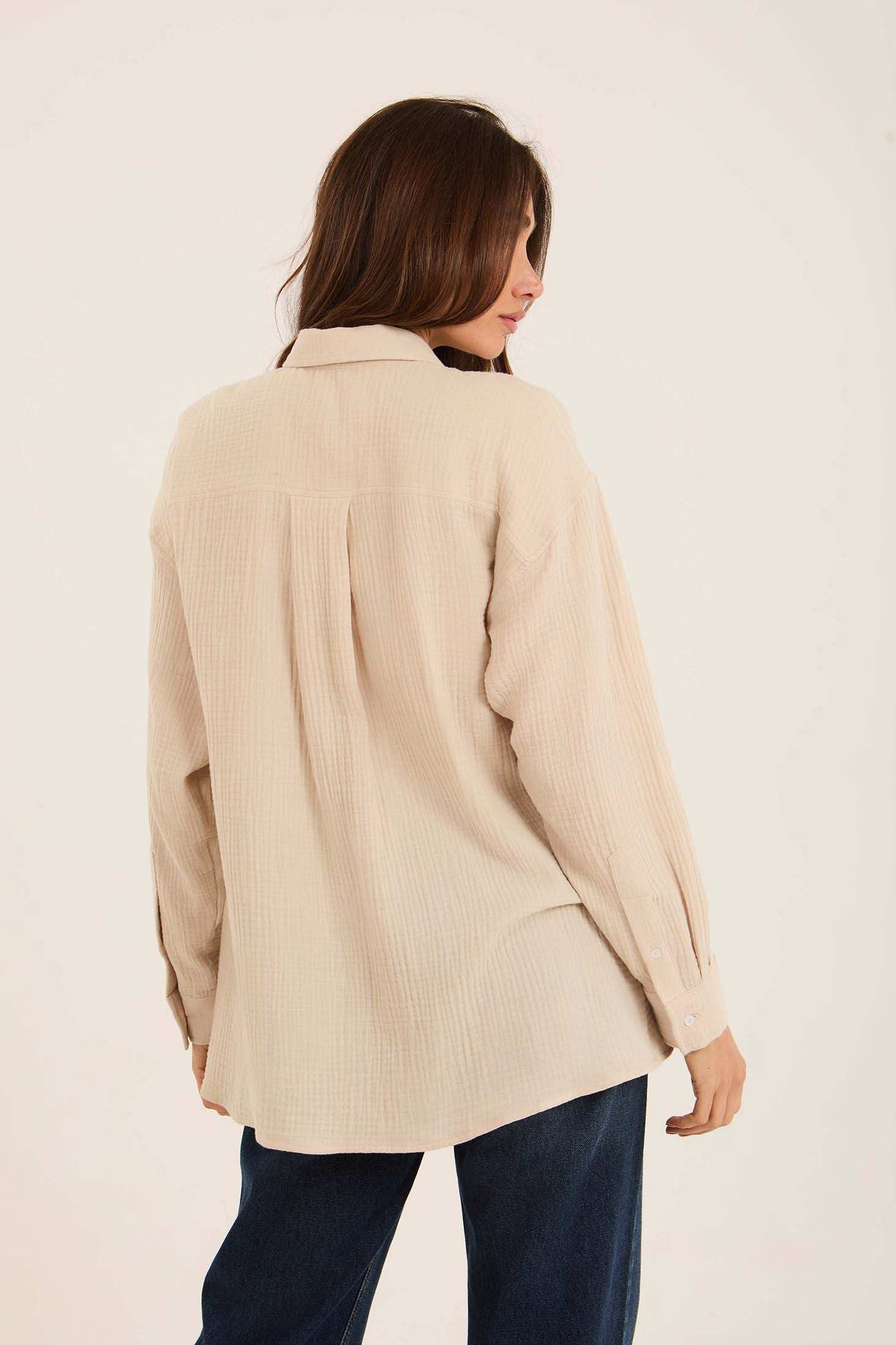 قميص قطن مزخرف بجيوب أمامية