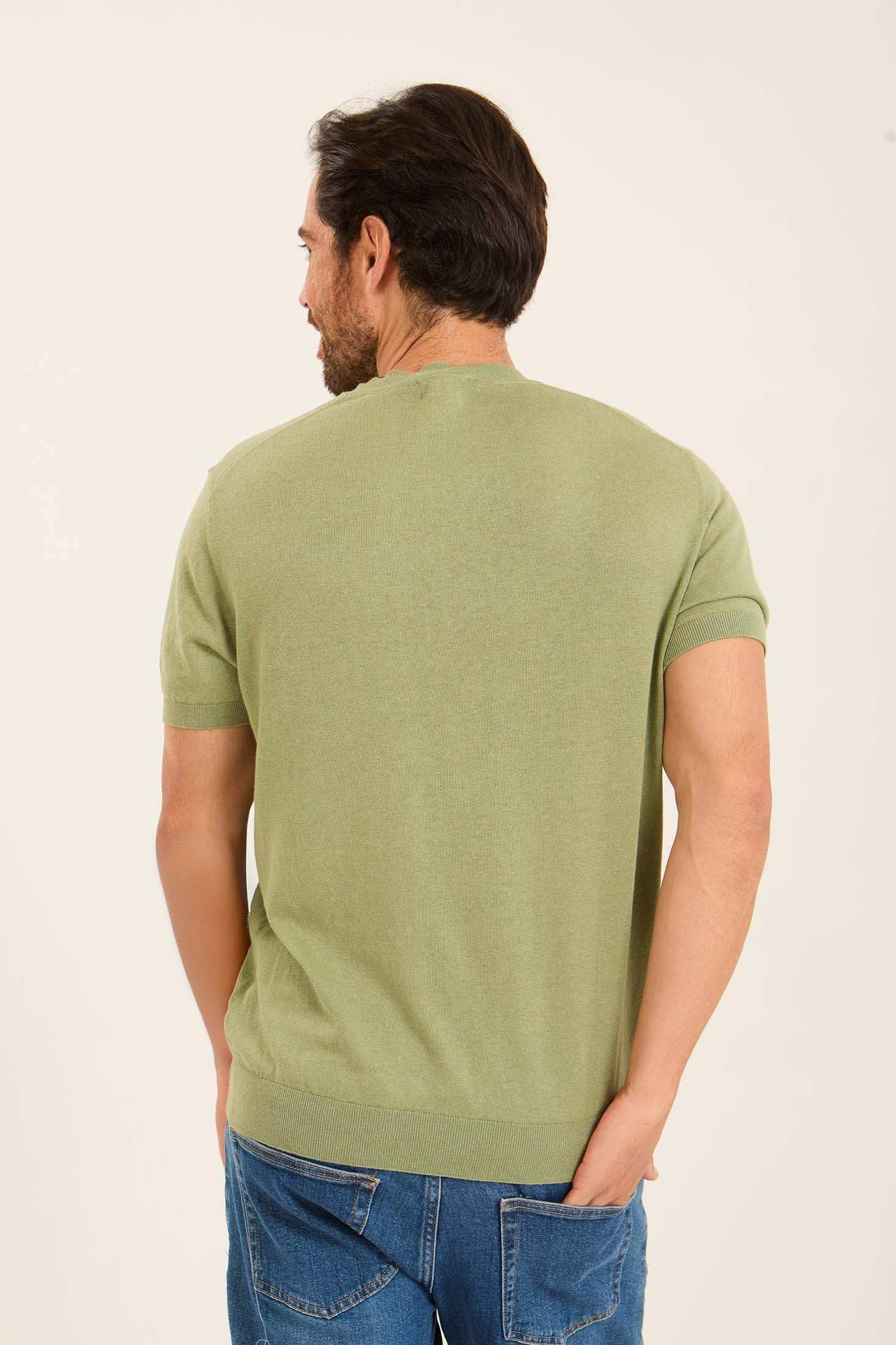 Short Sleeves Textured Tee with Hem