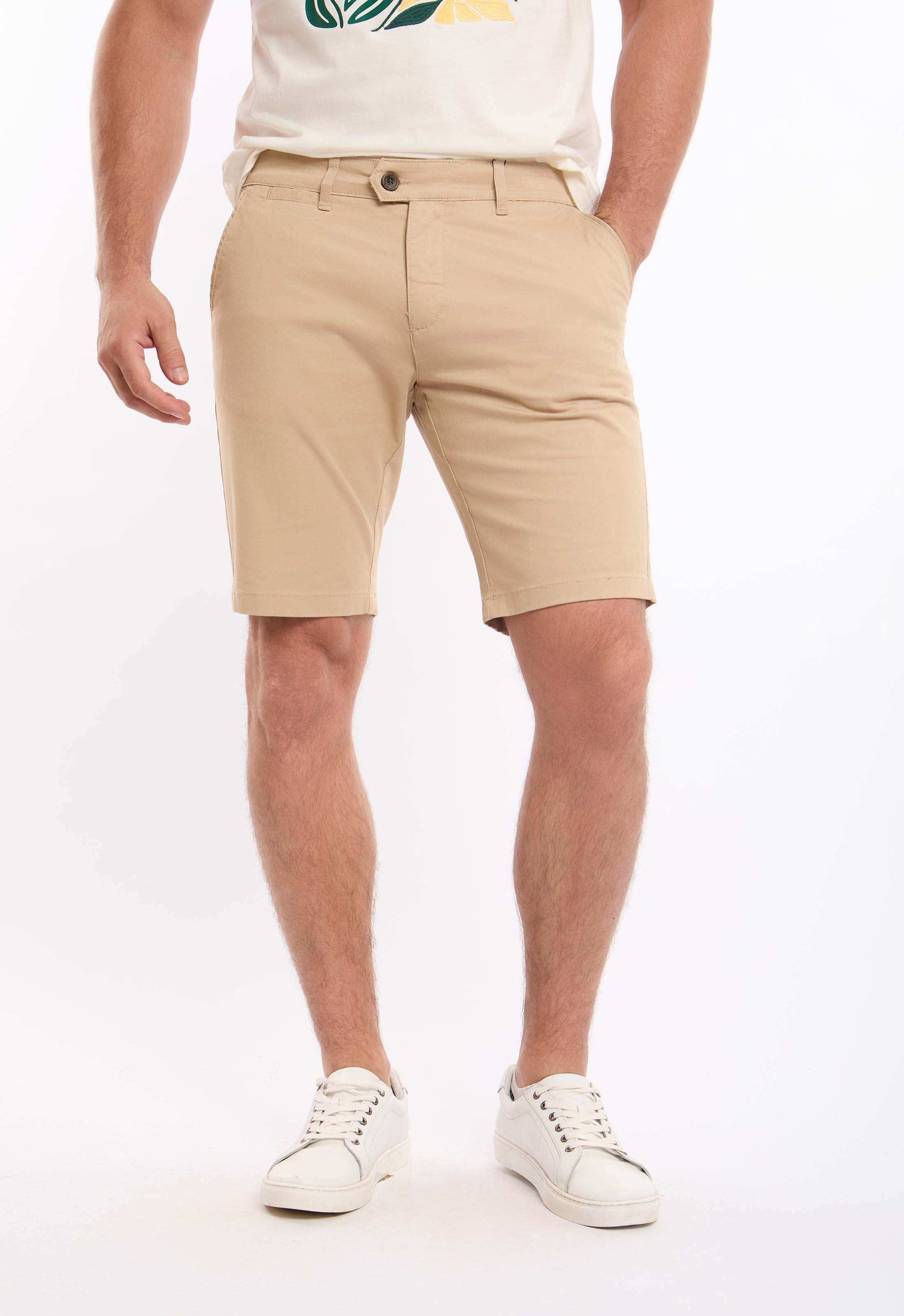 Comfy Solid Slim Fit Shorts