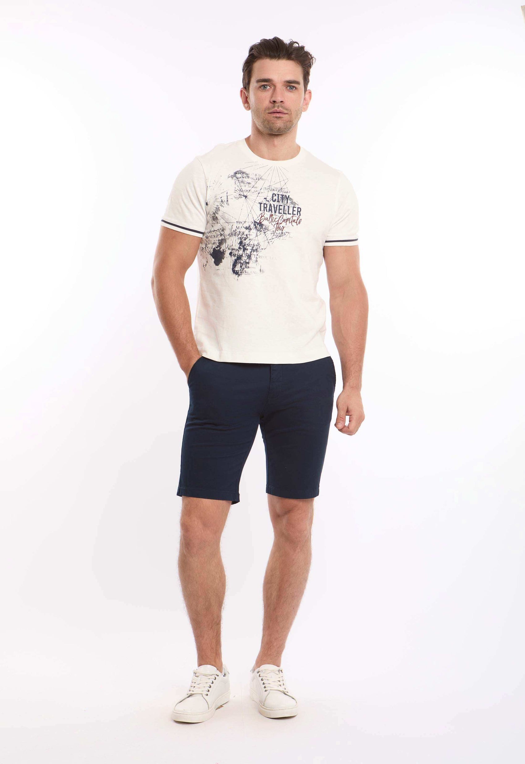 Comfy Solid Slim Fit Shorts