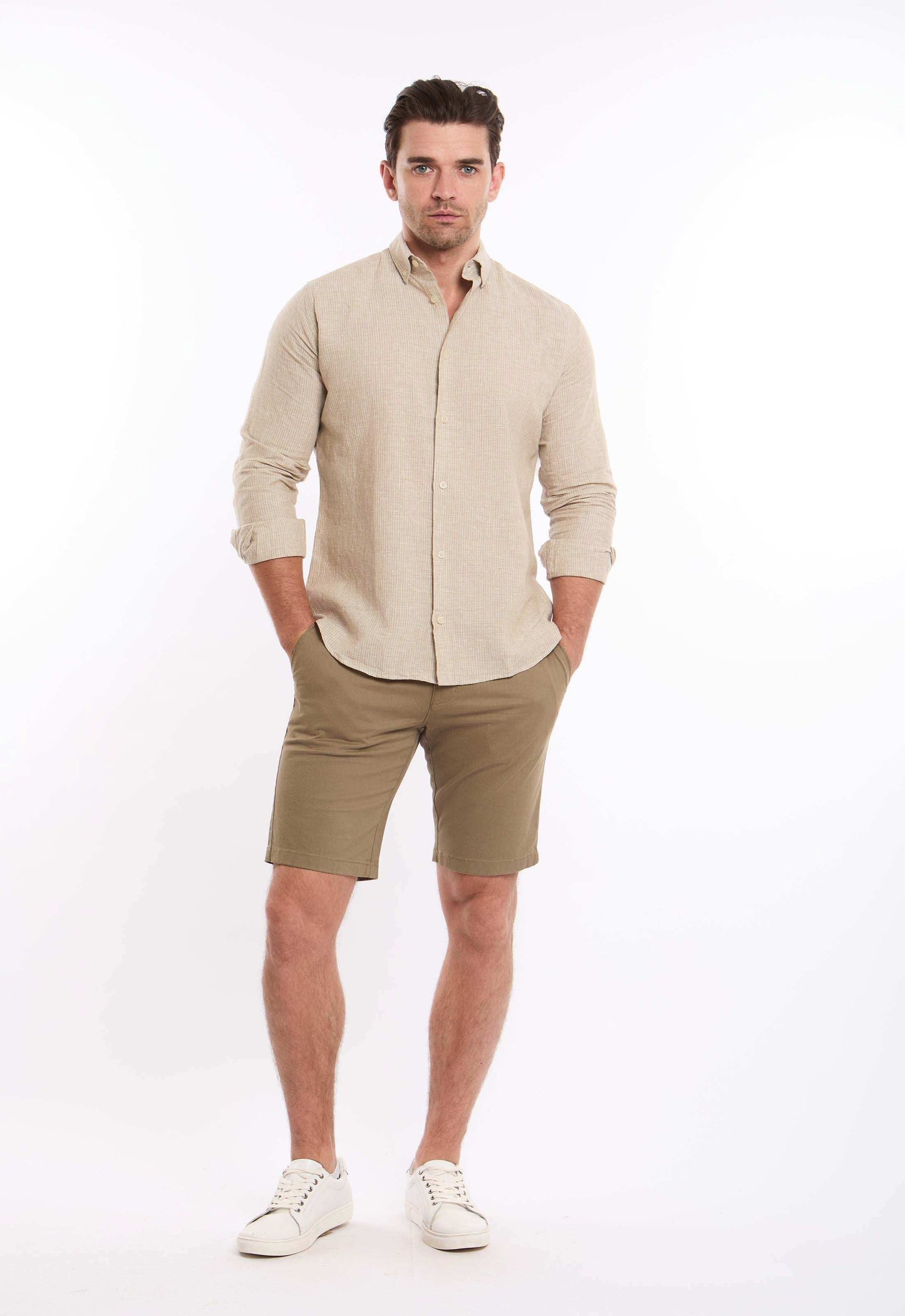 Comfy Solid Slim Fit Shorts