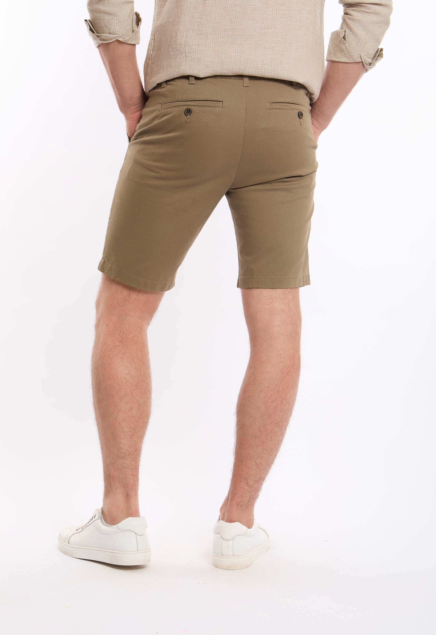 Comfy Solid Slim Fit Shorts