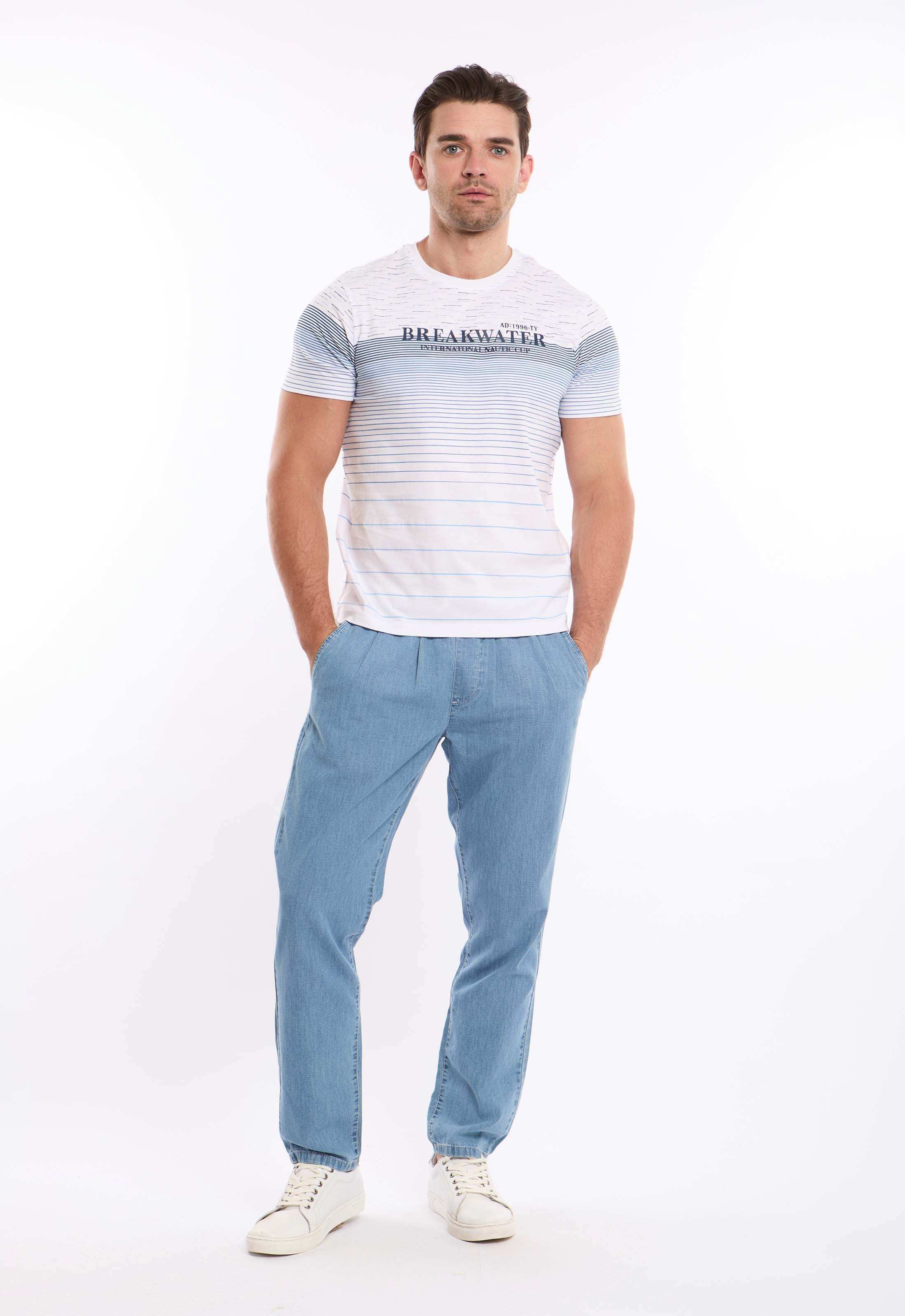 تيشرت كاجوال بخطوط متعددة مطبوع من الأمام