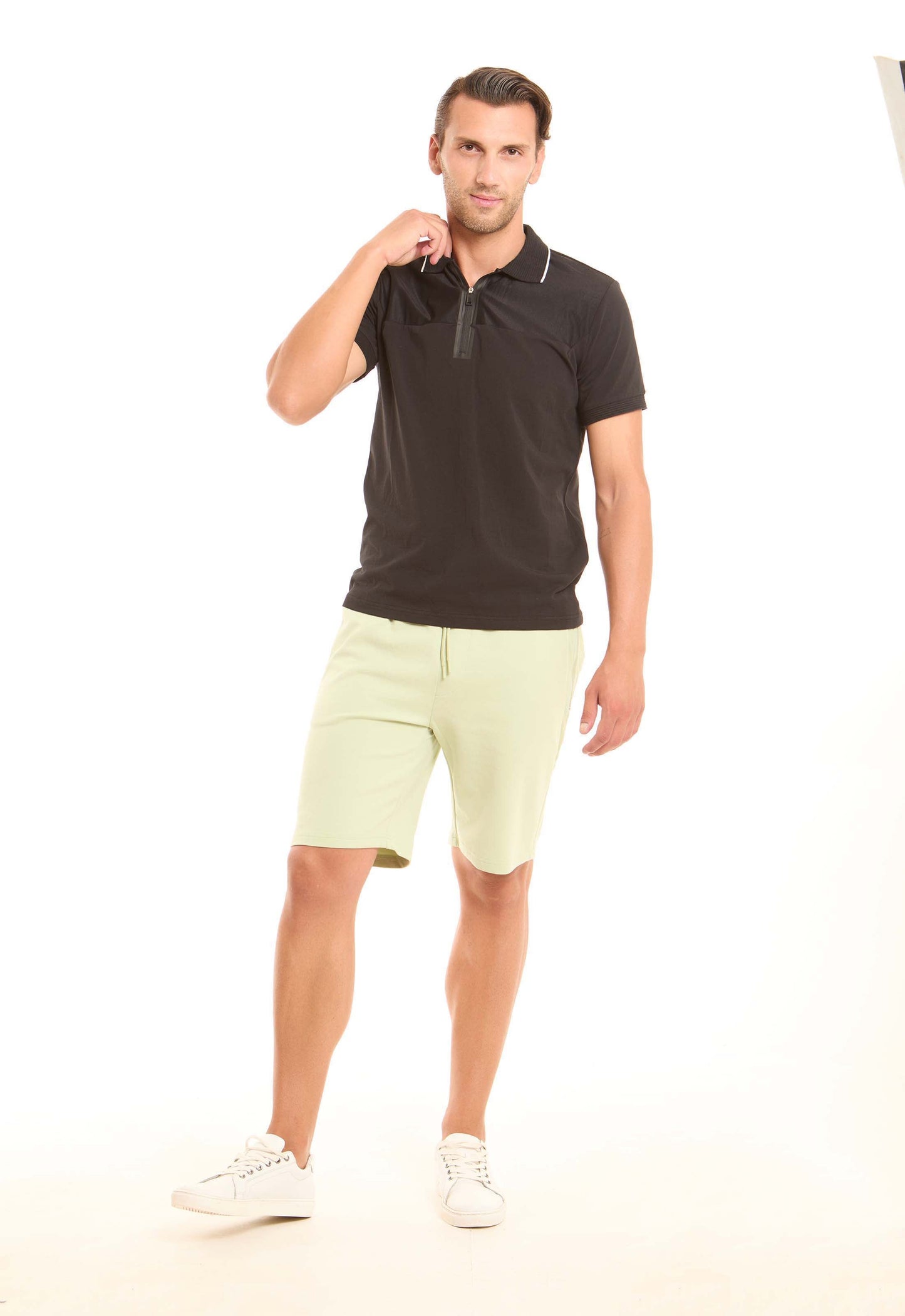 Lined Turn Down Collar Zipped Polo Shirt