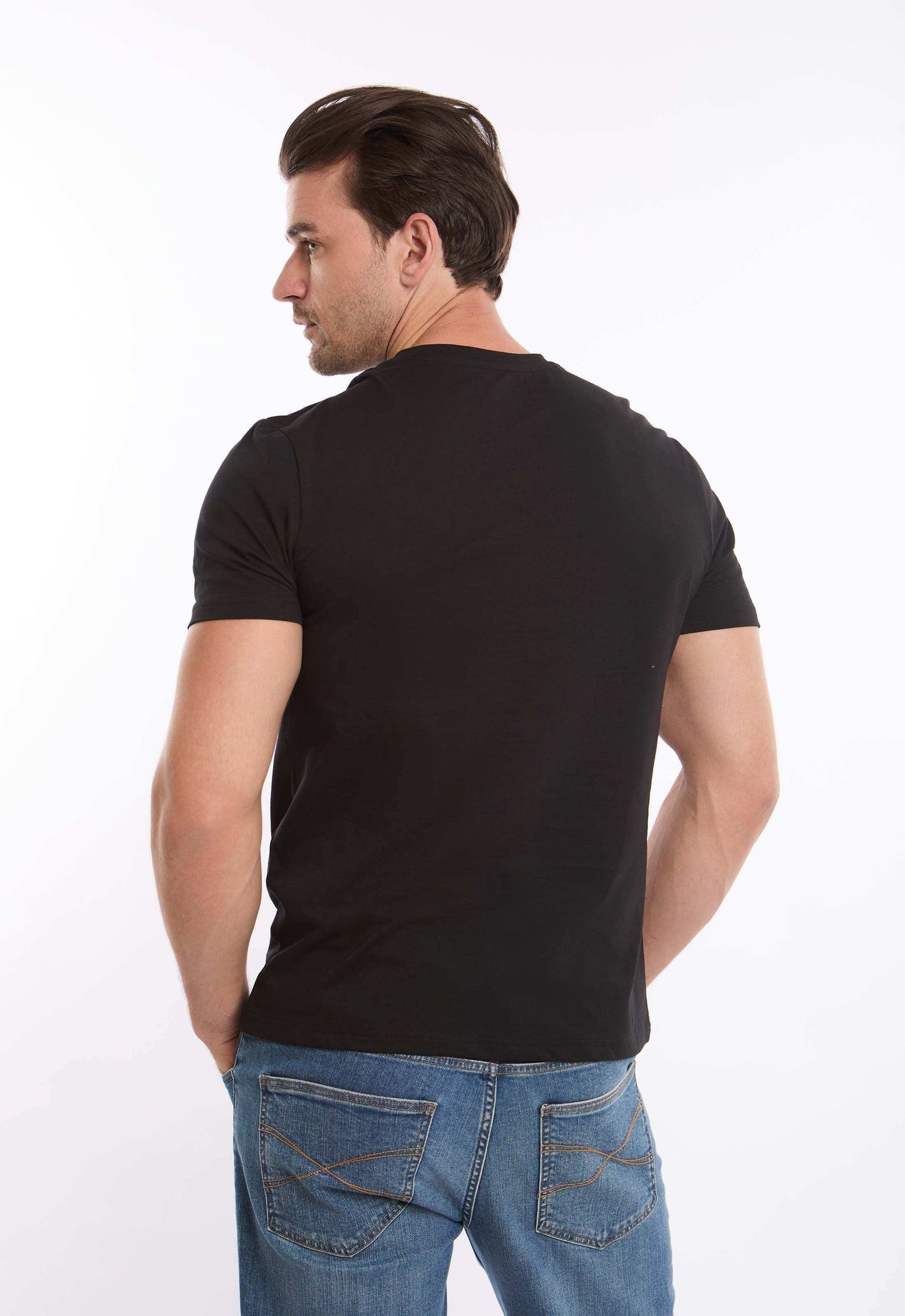 تيشيرت كاجوال بأكمام قصيرة مطبوع "Beach Vibe"