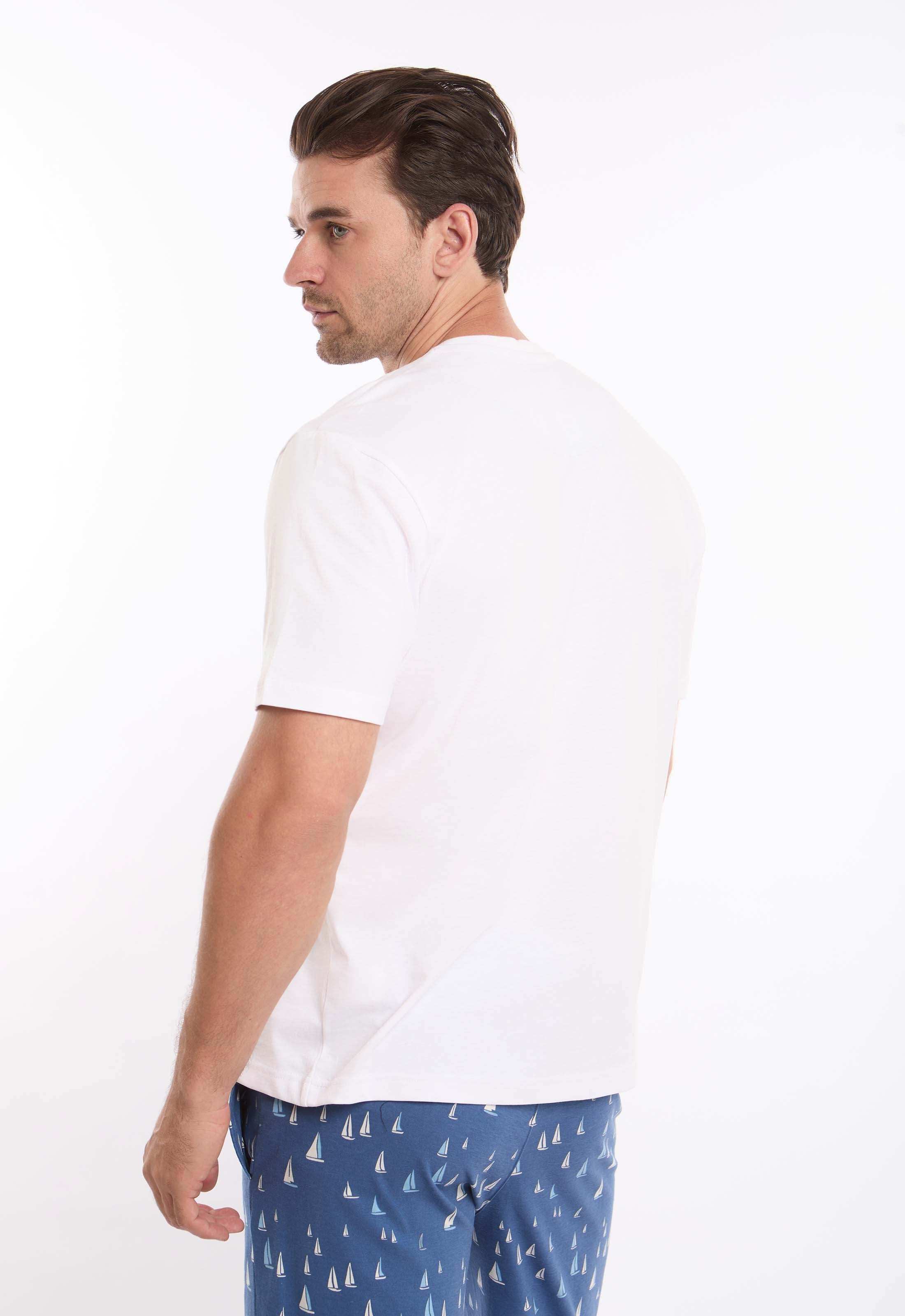 طقم بيجامة صيفي تيشيرت منقوش & شورت