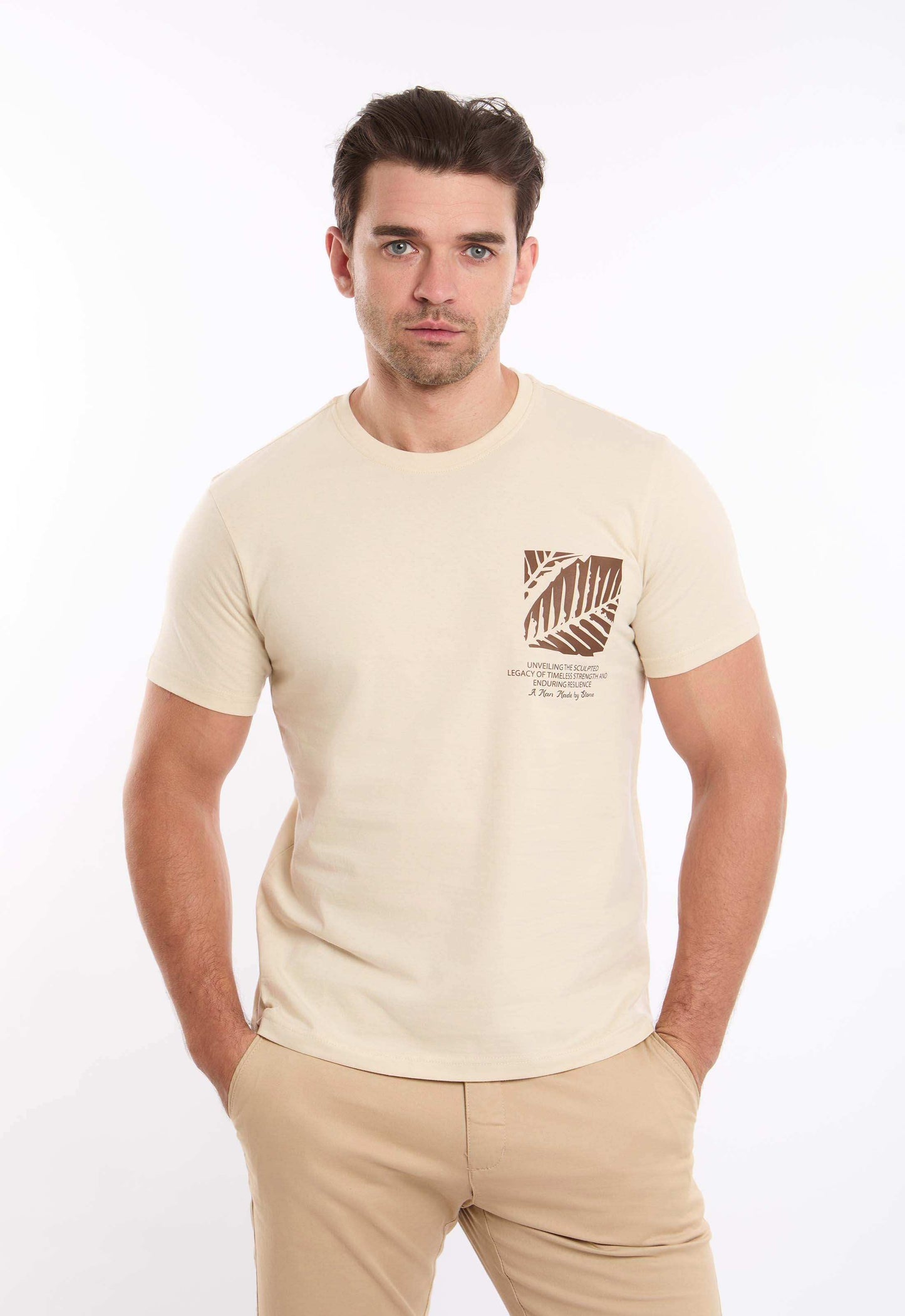 Short Sleeves Casual Tee with Leaf Print