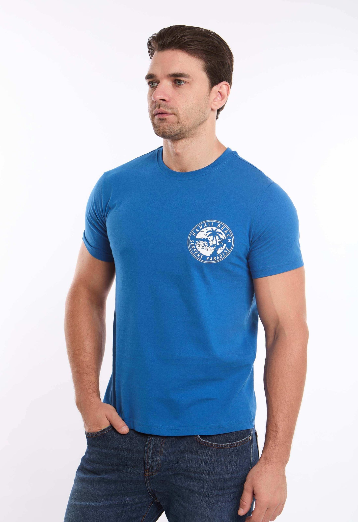 تيشيرت مطبوع برقبة دائرية سهل الارتداء