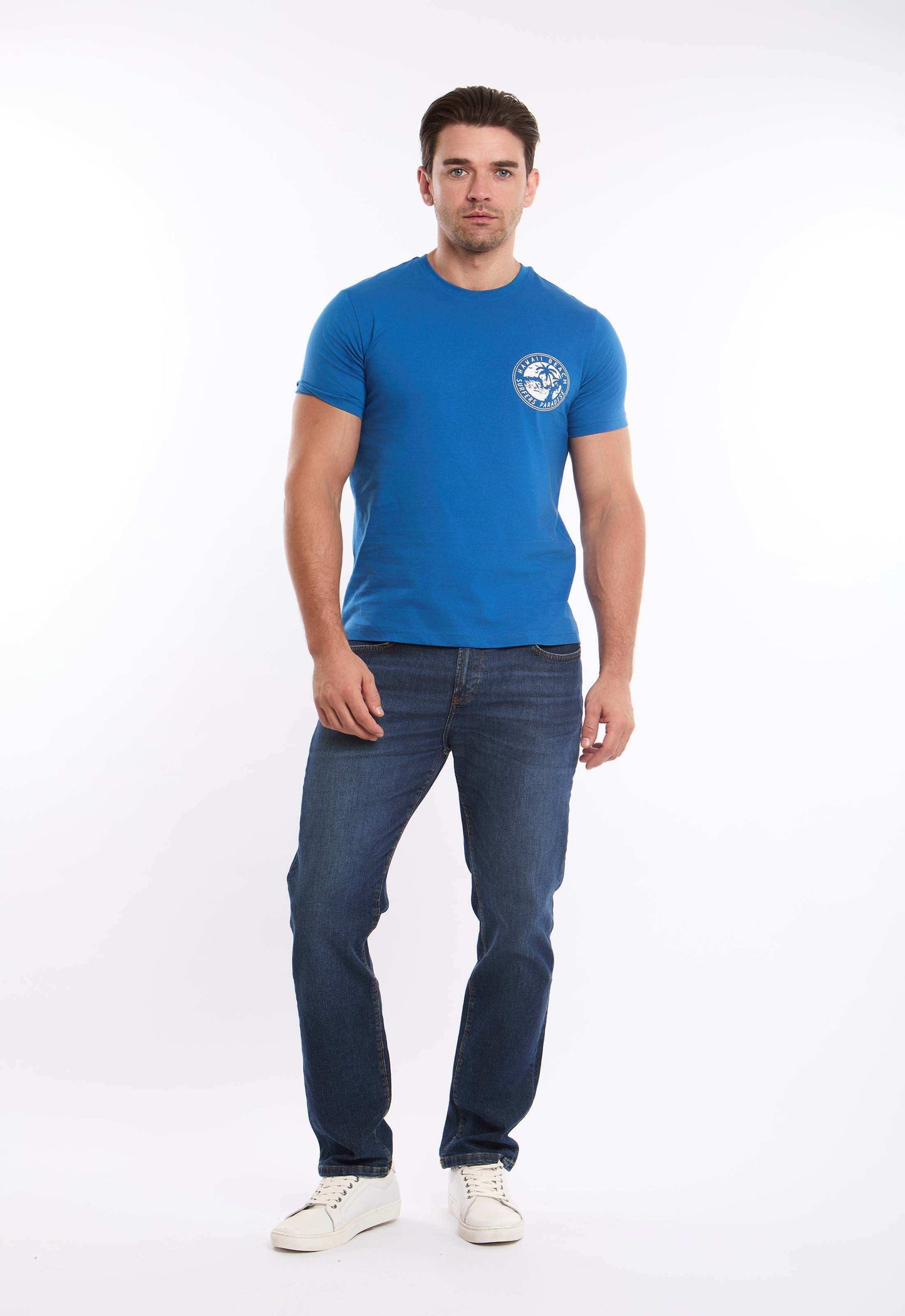 تيشيرت مطبوع برقبة دائرية سهل الارتداء