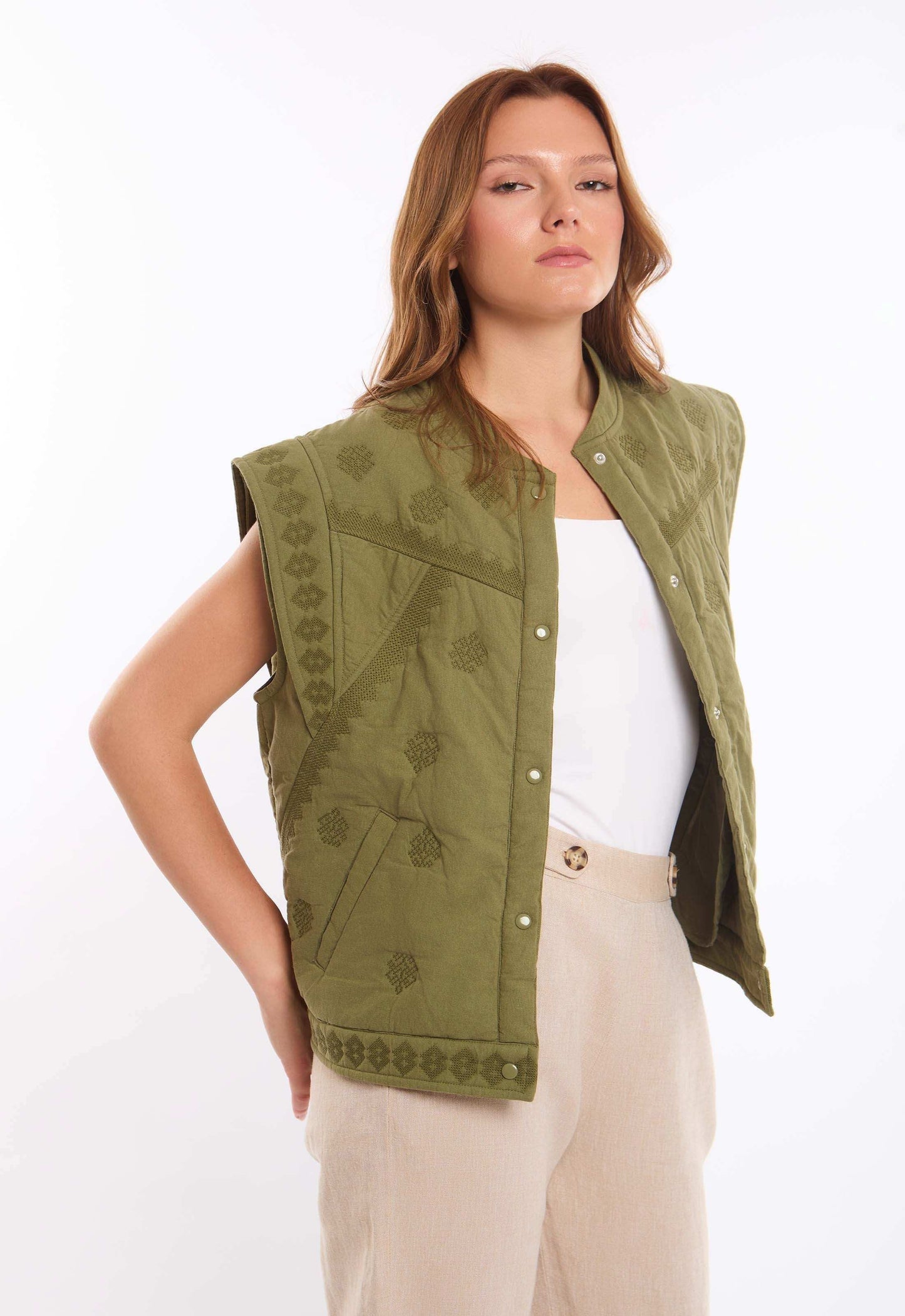 Embroidered Cap Sleeves Vest with Snap Buttons