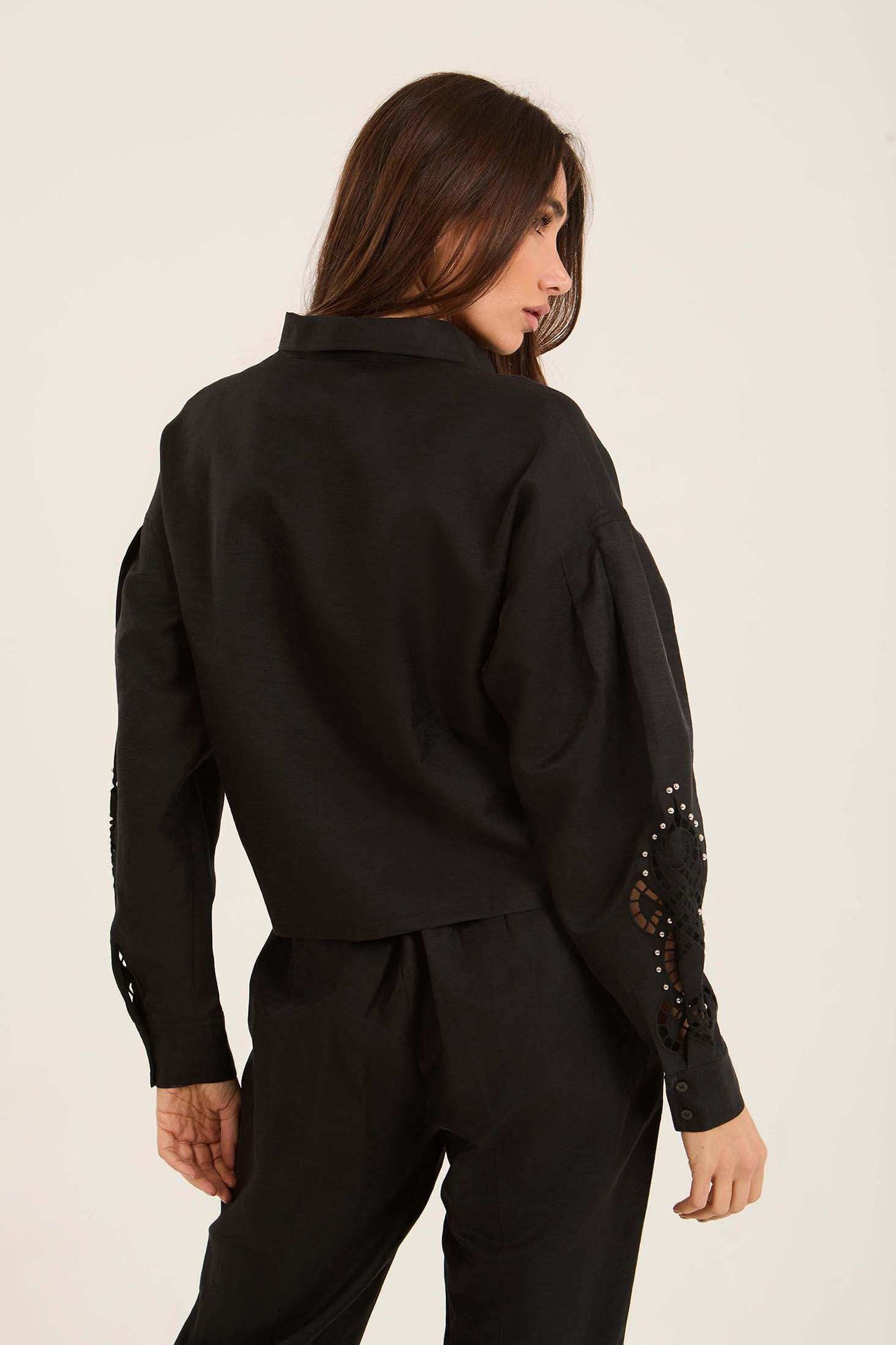 جاكيت كتان خفيف بحزام