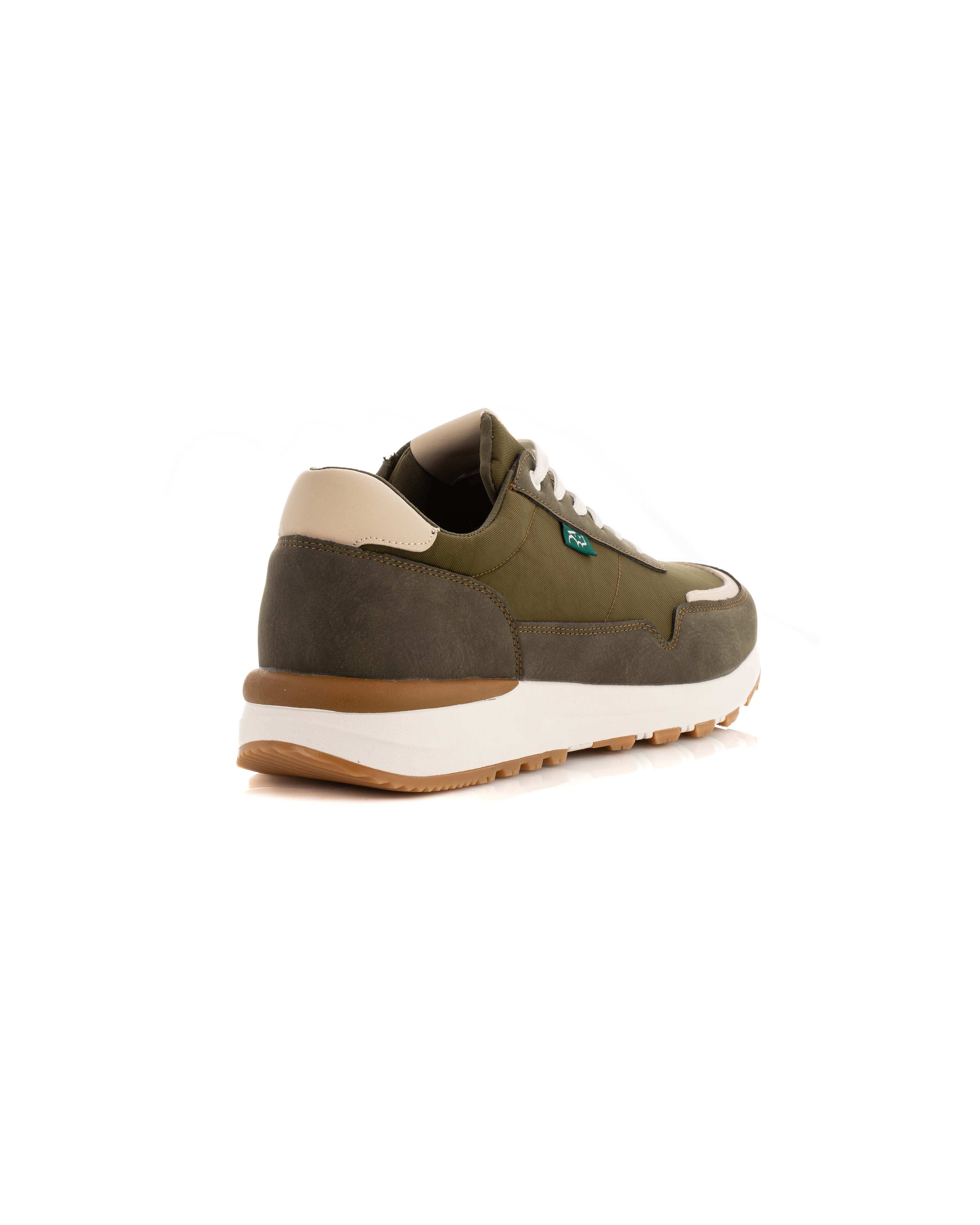 أحذية رياضية مريحة بأربطة كاجوال