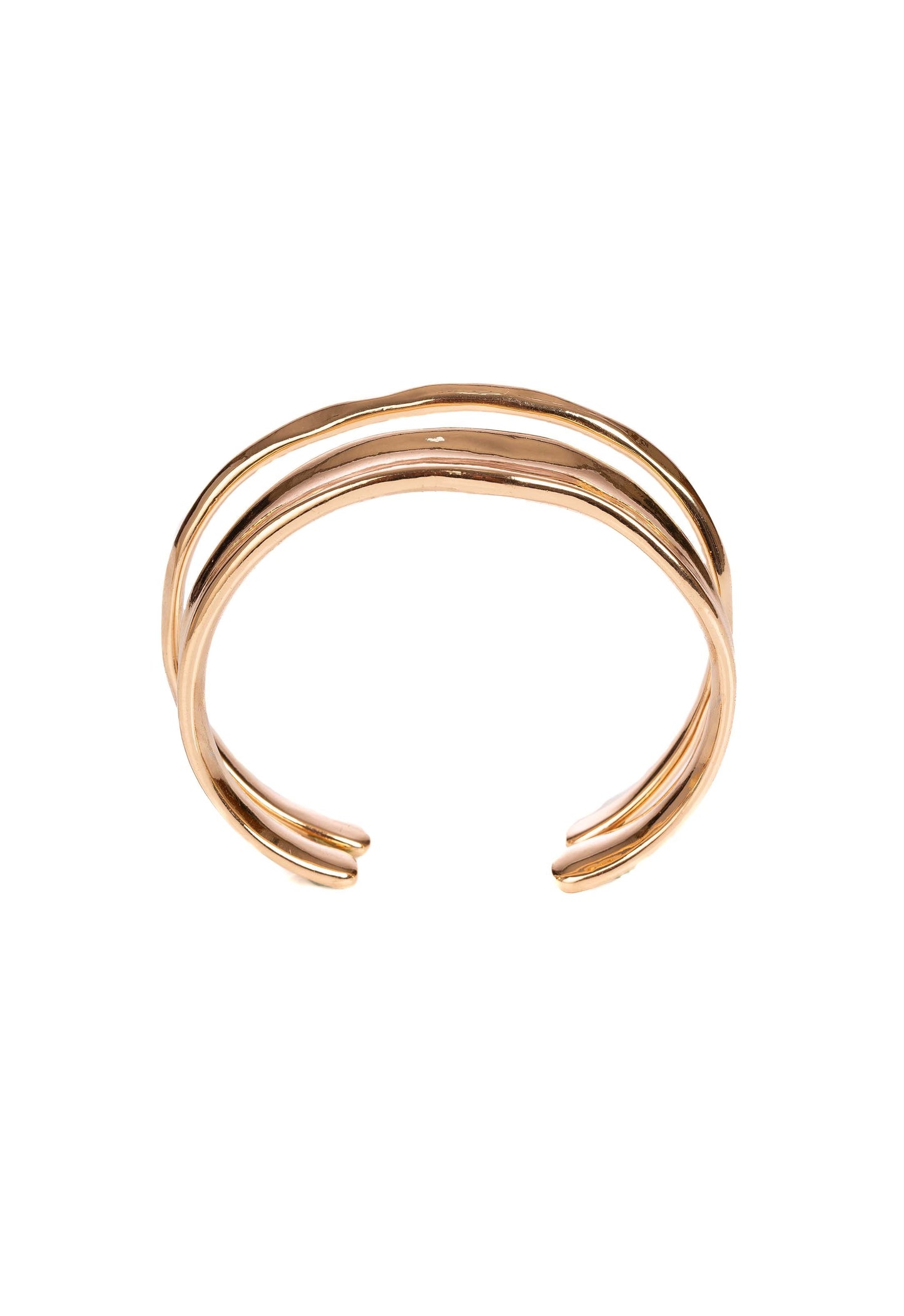 سوار عريض مع لمسة حجر دمعة سوداء