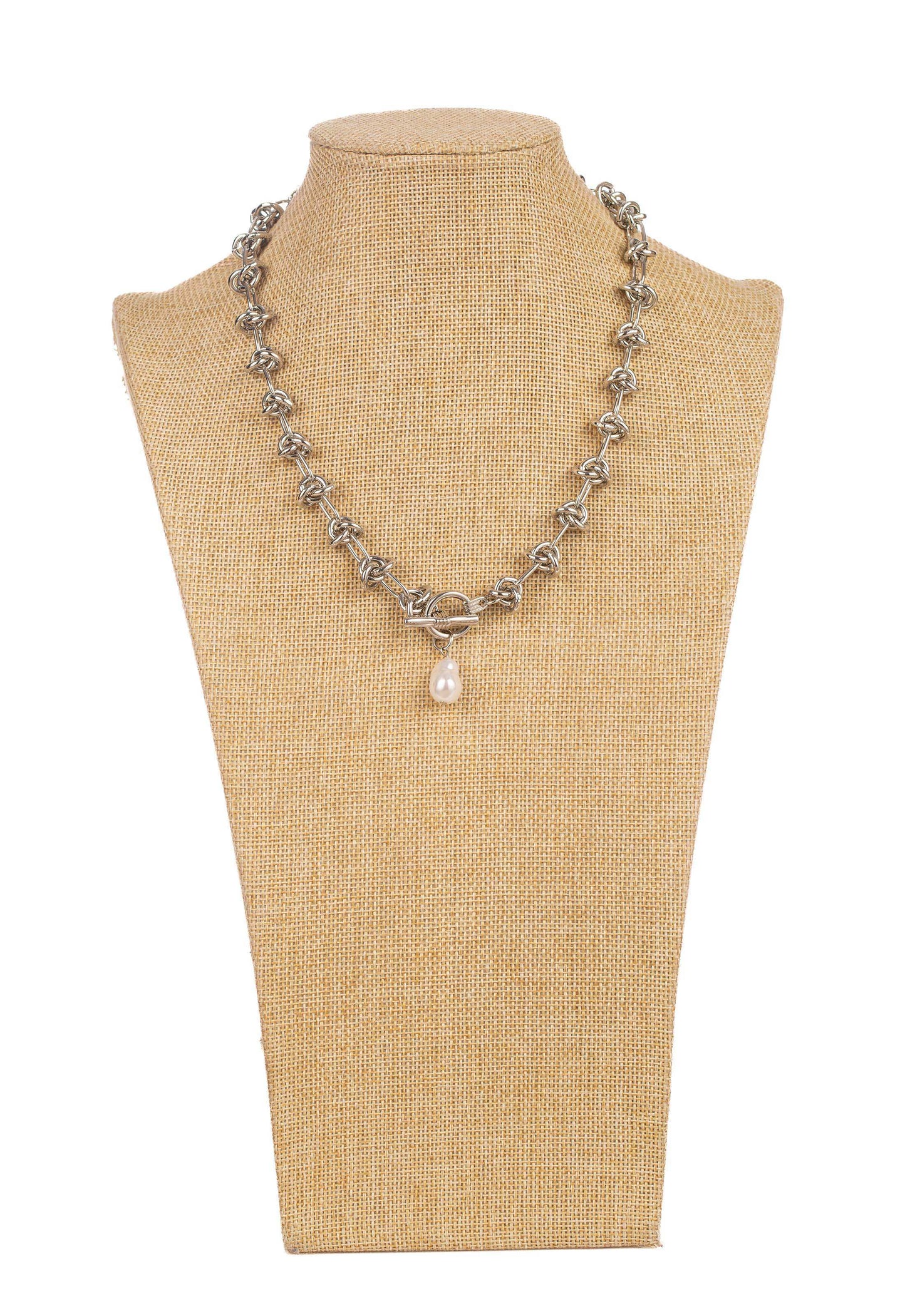 Delicate Chain Necklace with Pearl Pendant