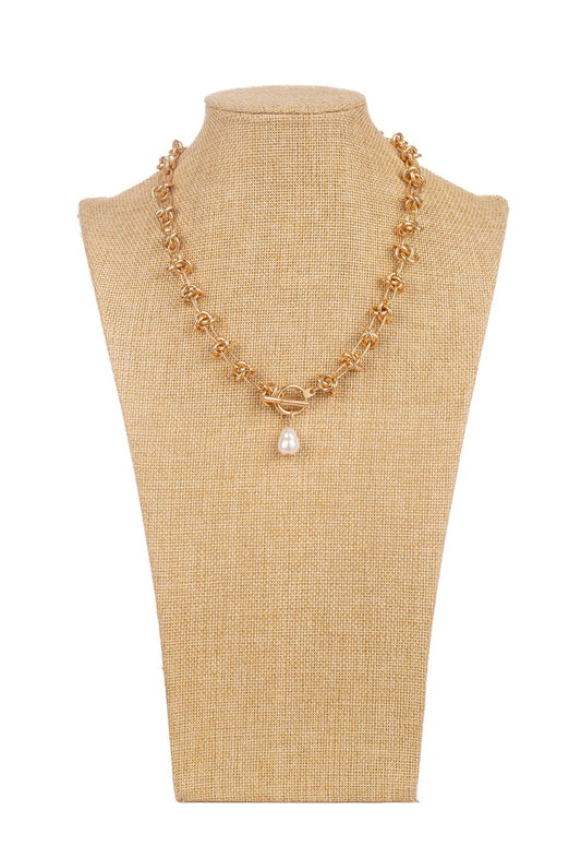 Delicate Chain Necklace with Pearl Pendant