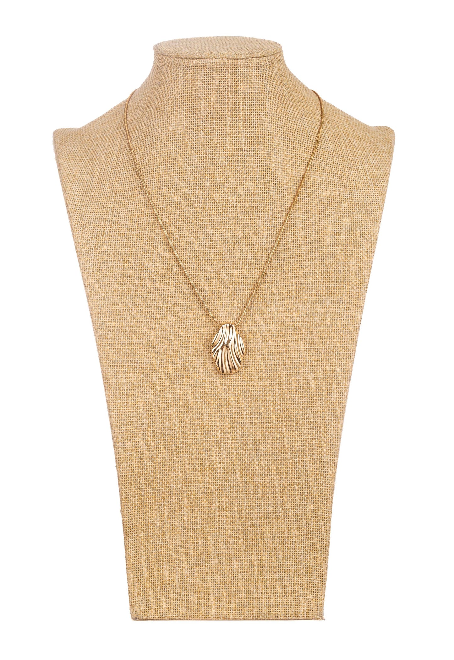 Minimalist Pendant Necklace