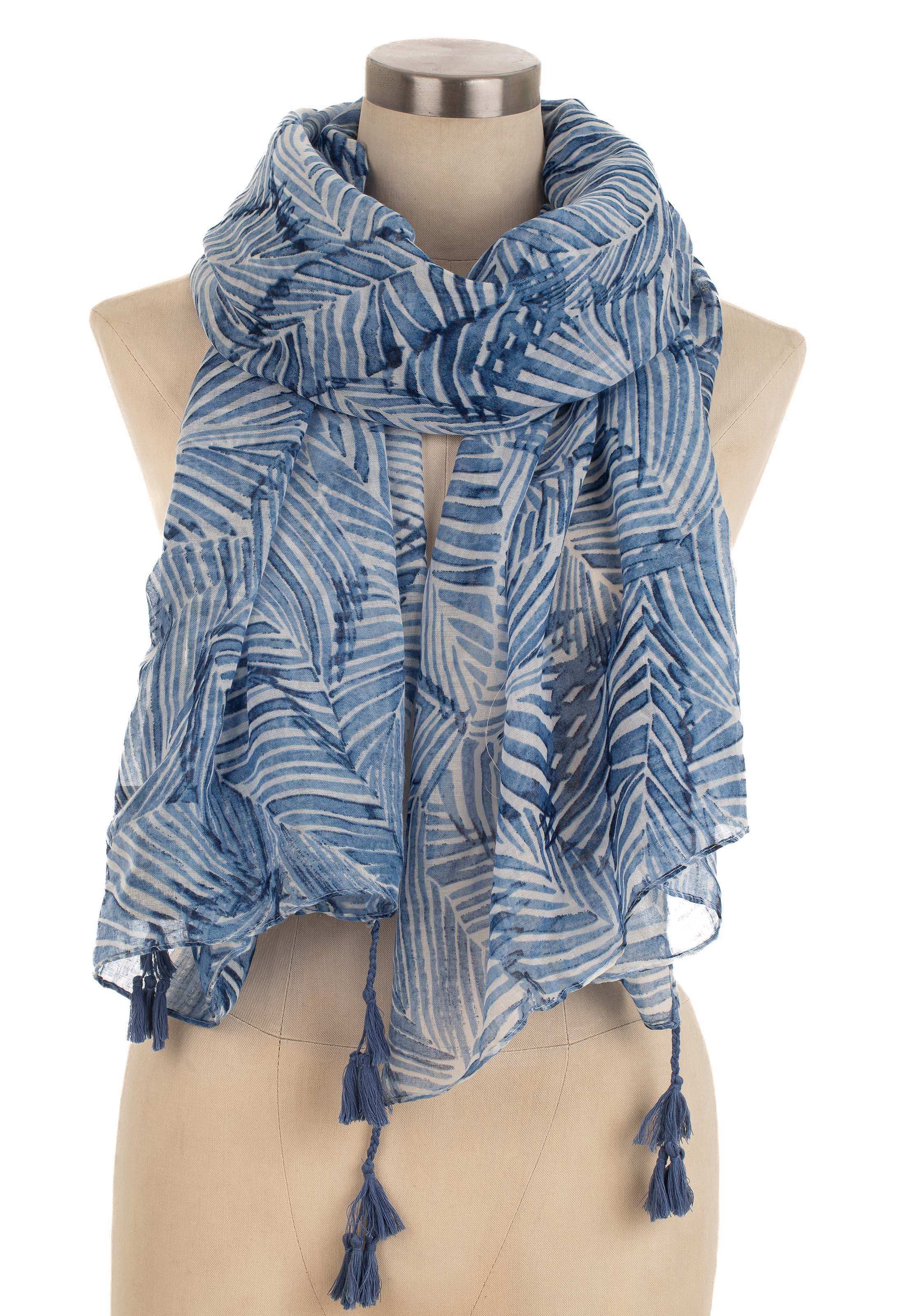 تصميم وشاح شرابة مطبوع بالزهرة