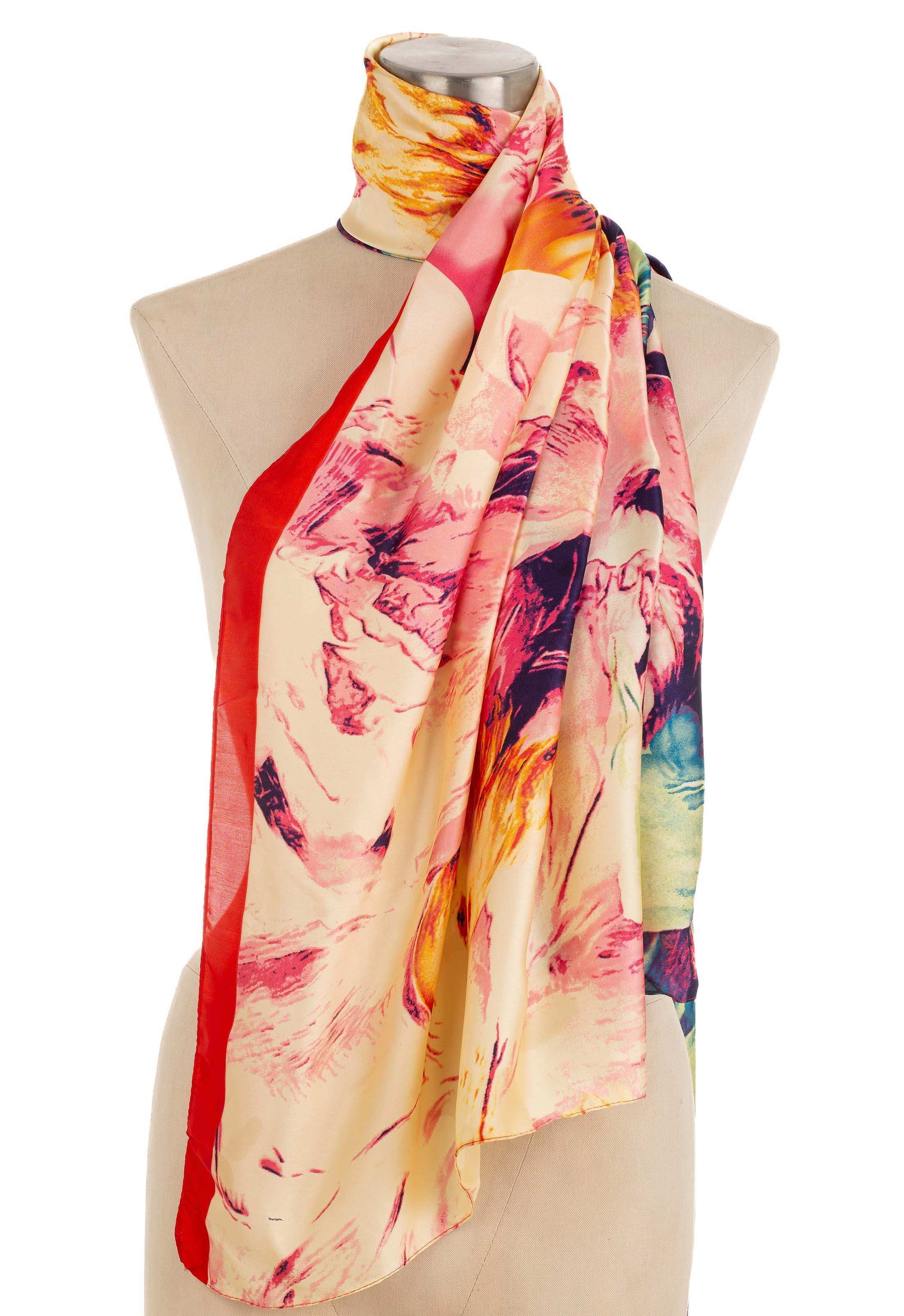 تصميم وشاح شرابة مطبوع بالزهرة