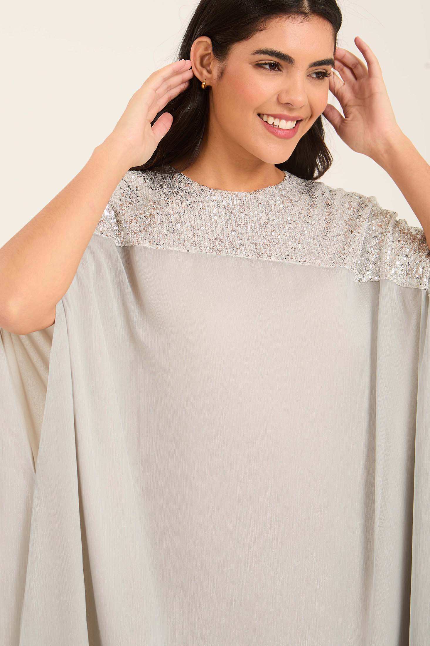 Shiny Sequins Shoulders Loose Kaftan