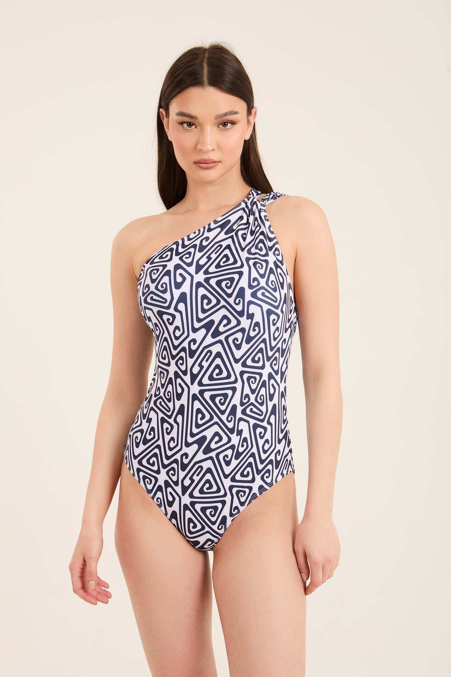 Patterned Femine One-Shoulder Swimsuit
