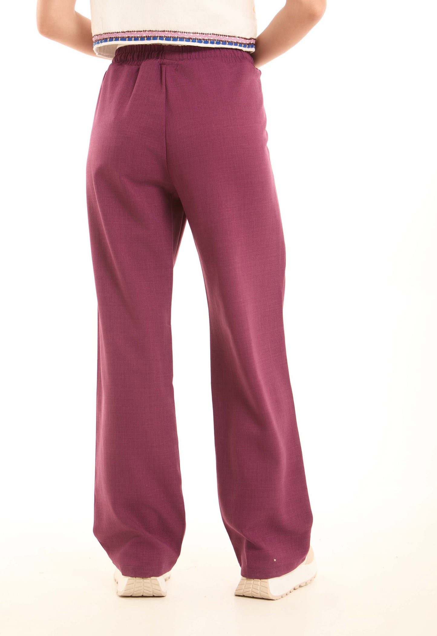 بنطلون كارجو جلد بقصة ساق واسعة