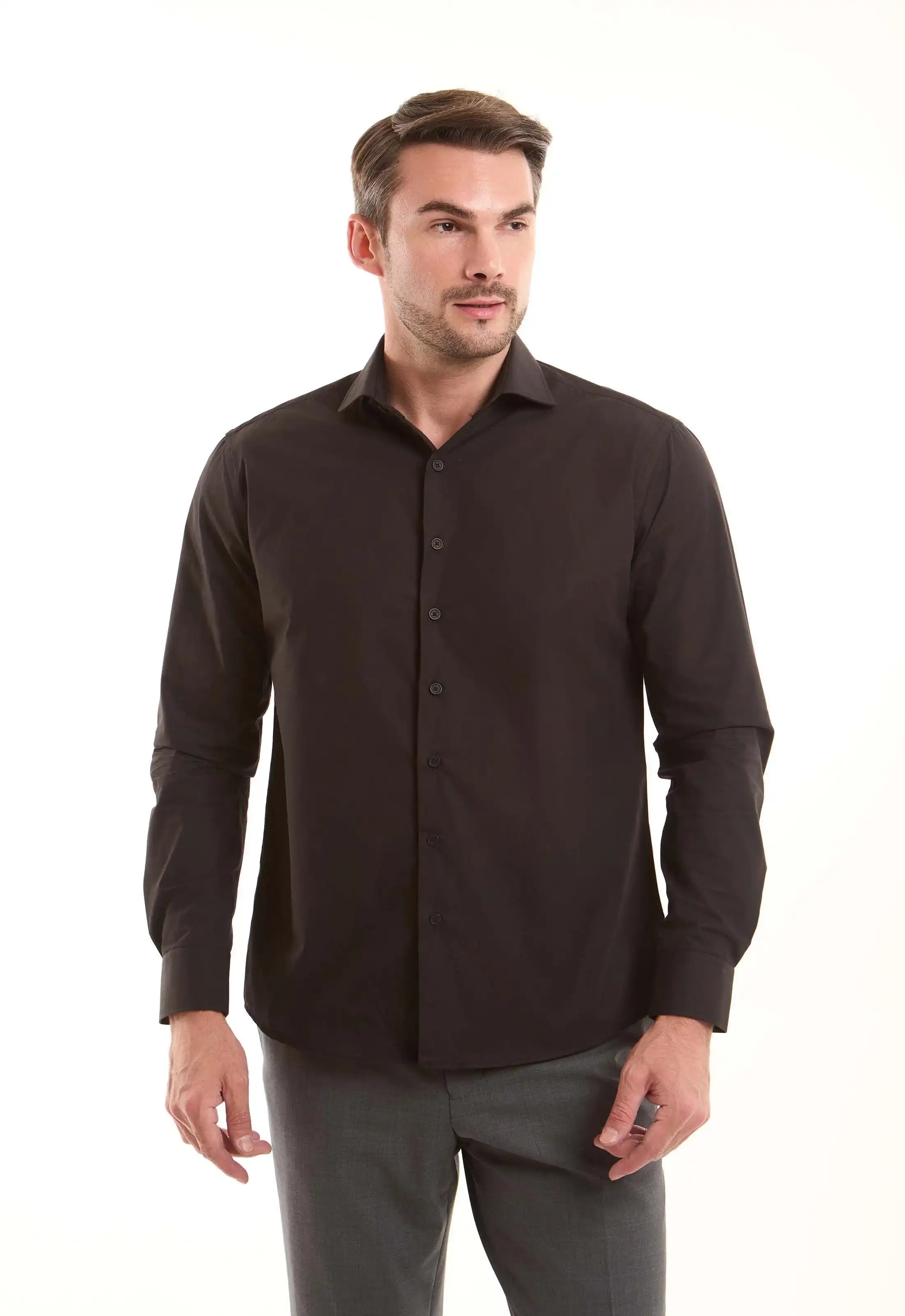 Solid Long Sleeves Buttoned Shirt