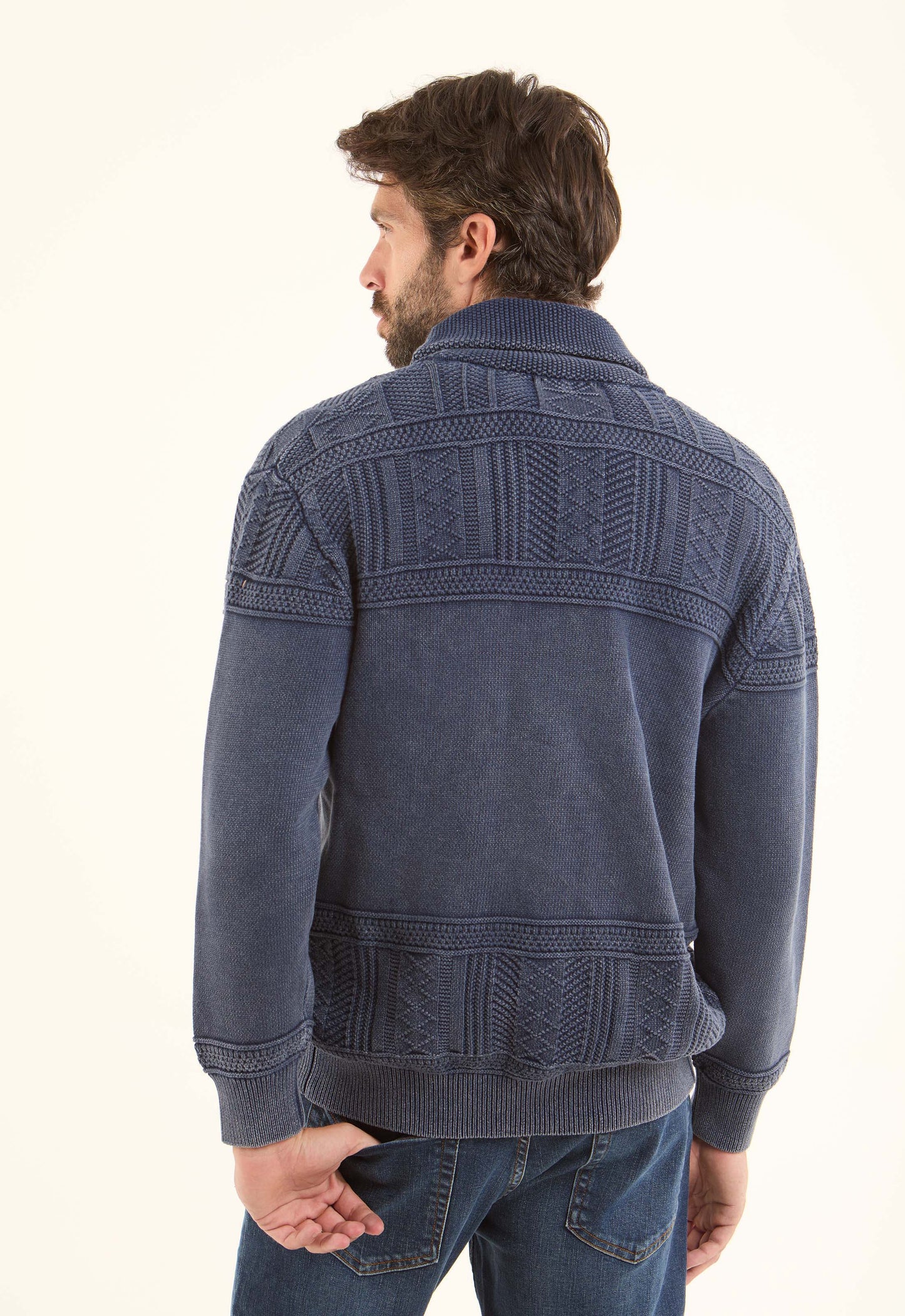 Elegant Knitted Cardigan with Shawl Collar