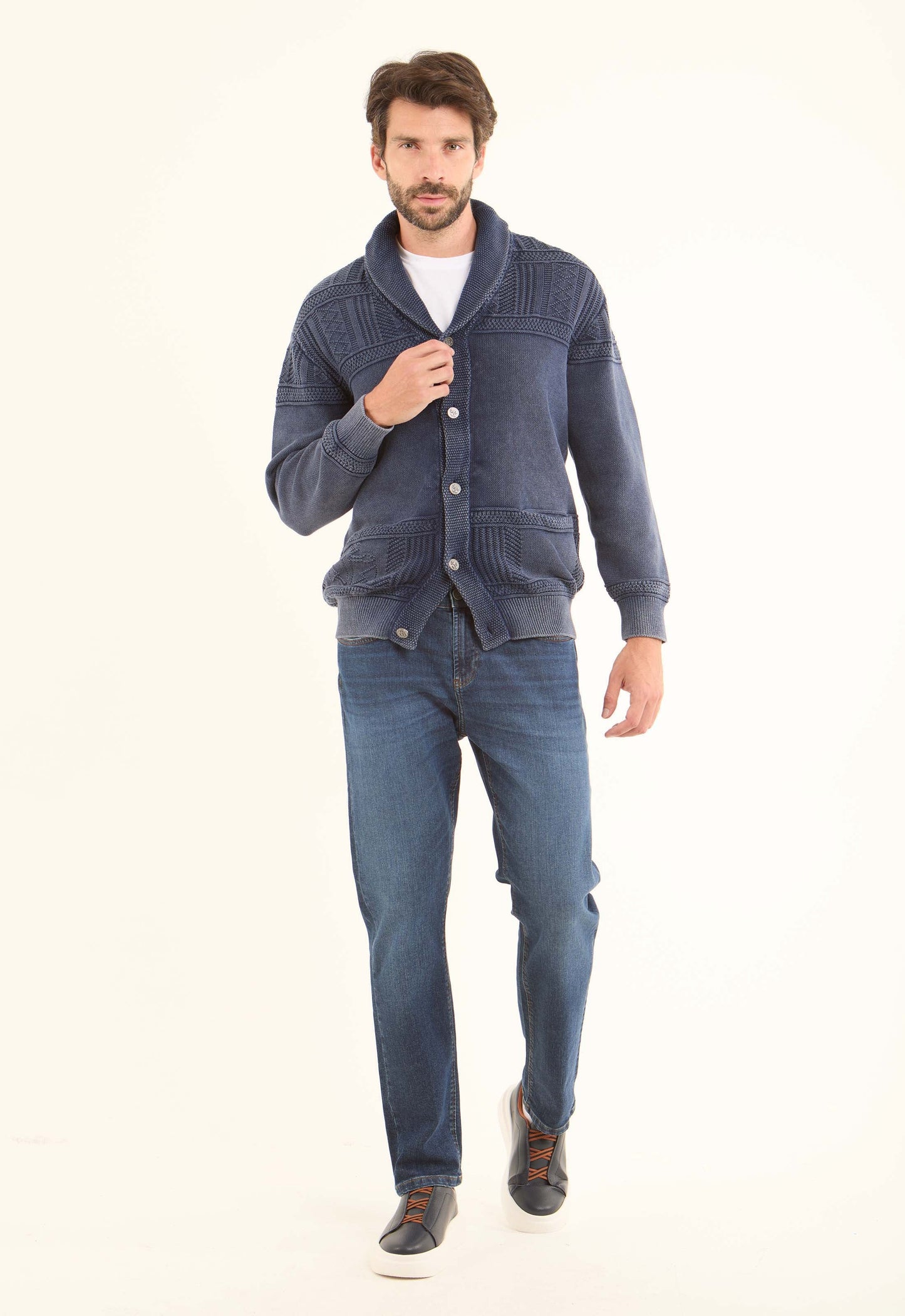 Elegant Knitted Cardigan with Shawl Collar