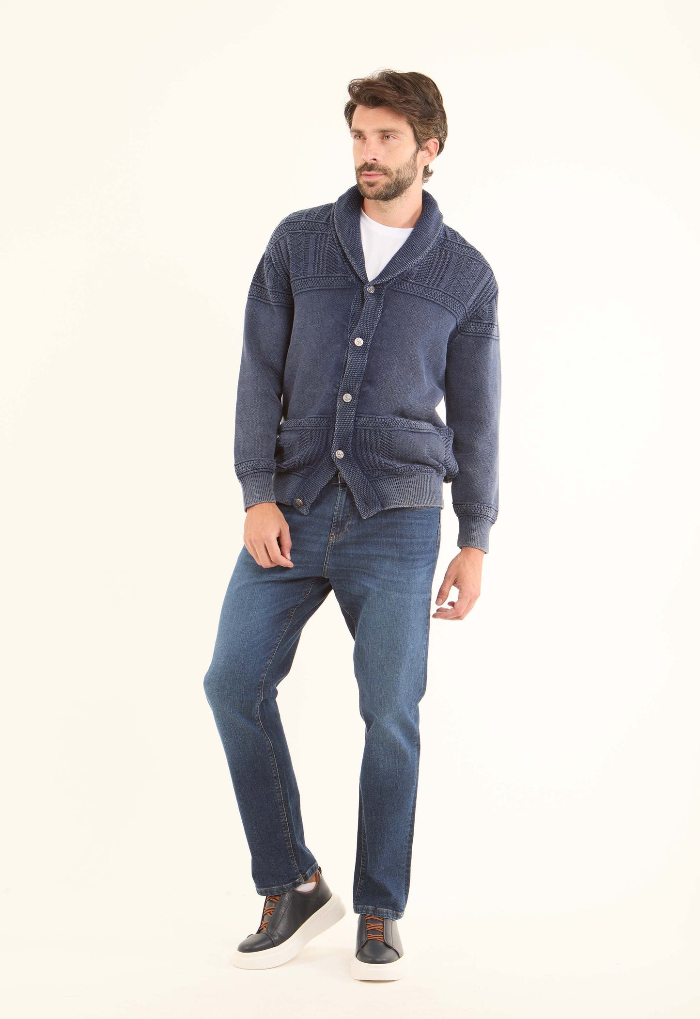 Elegant Knitted Cardigan with Shawl Collar