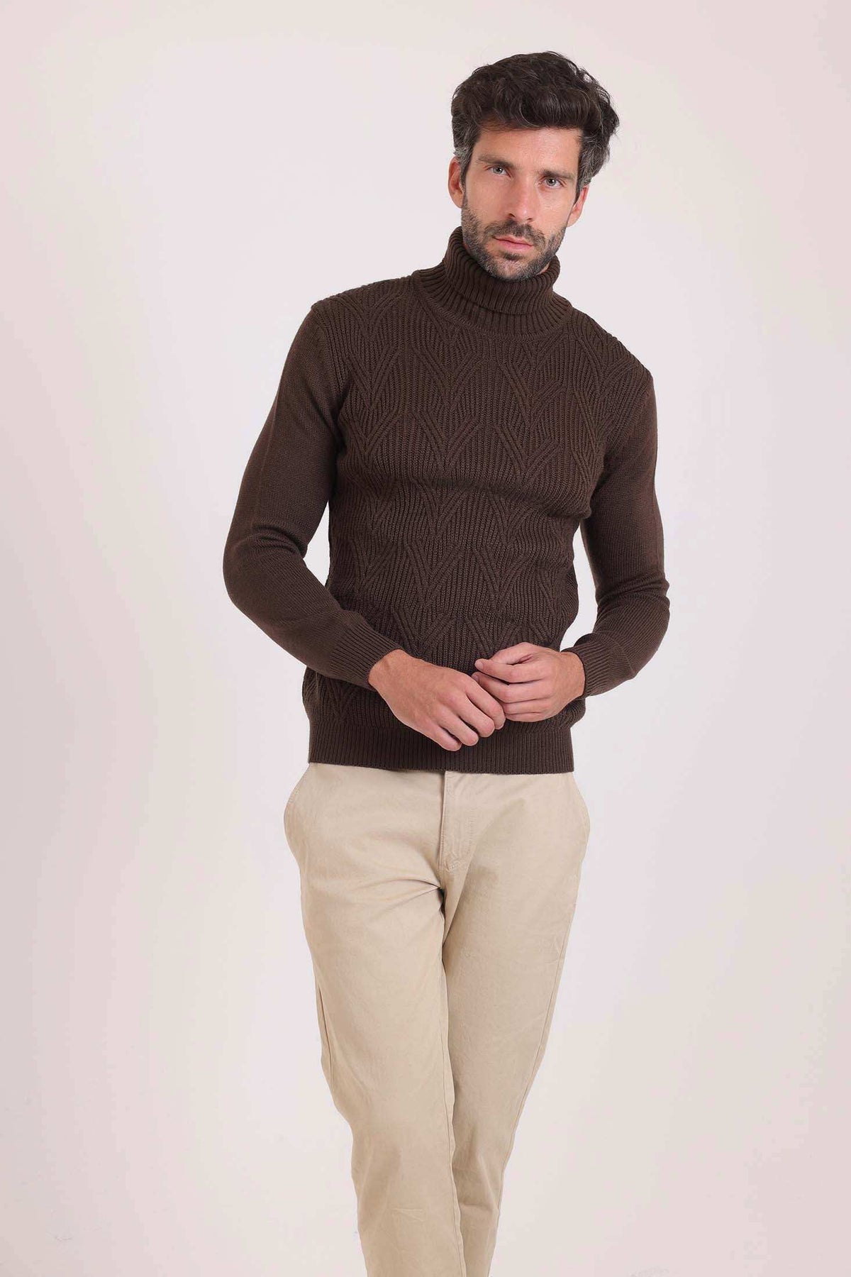 Knitted Pullover with Turtle Neck