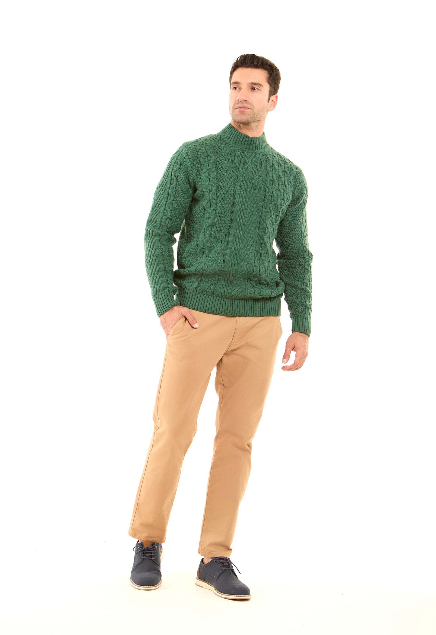 بلوفر شتوي سميك محبوك برقبة مرتفعة