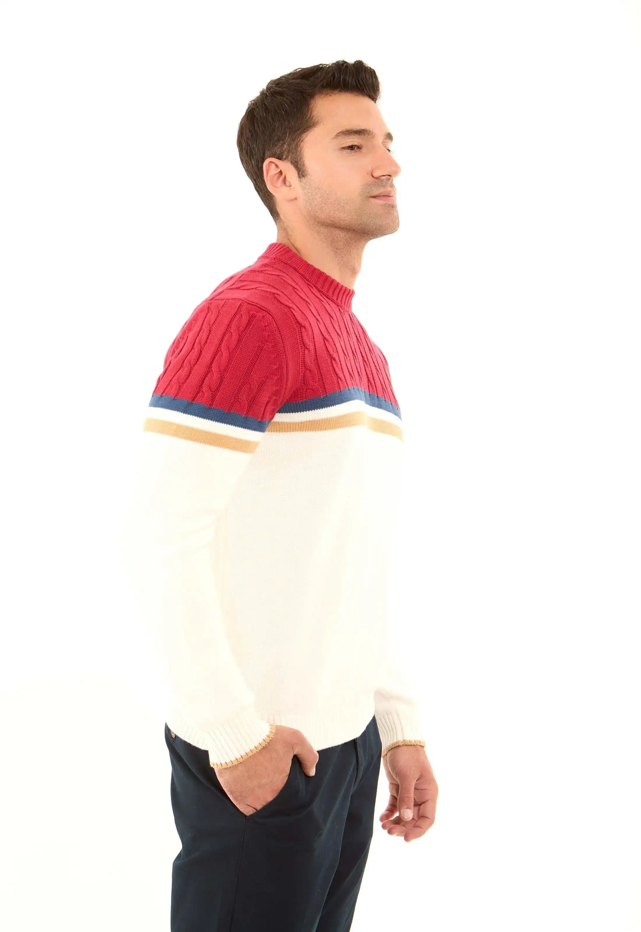 Round Neck Regular Fit Color-Block Pullover