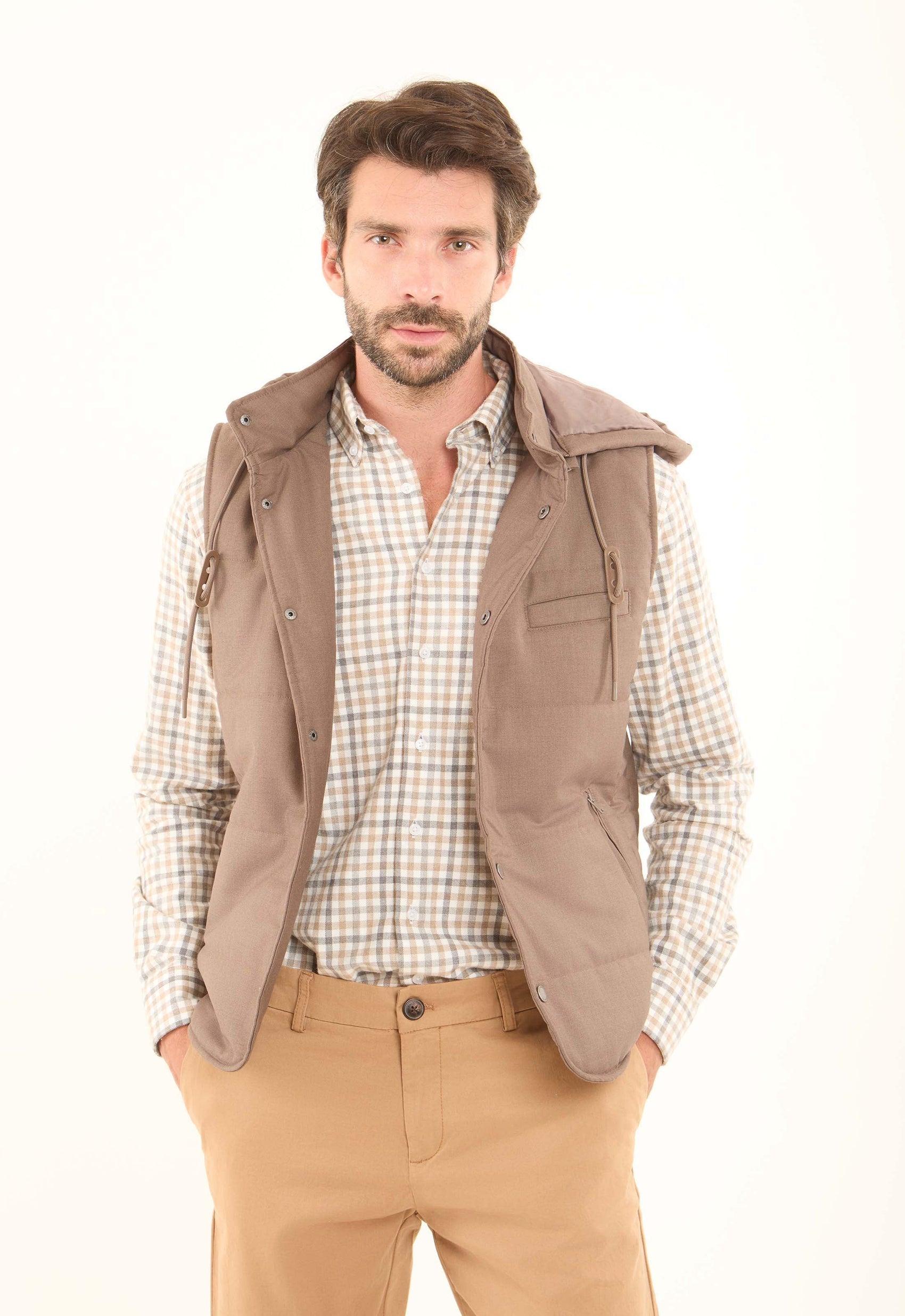 فيست عصري مطرز بنقشة بوهيمي مع شراشيب