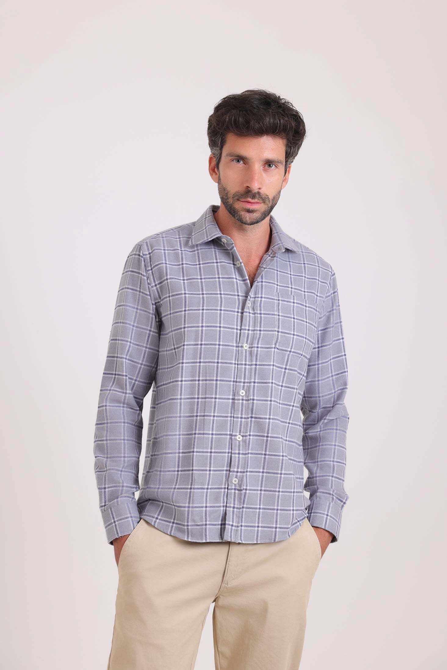 Long Sleeves Plaids Shirt with Pocket