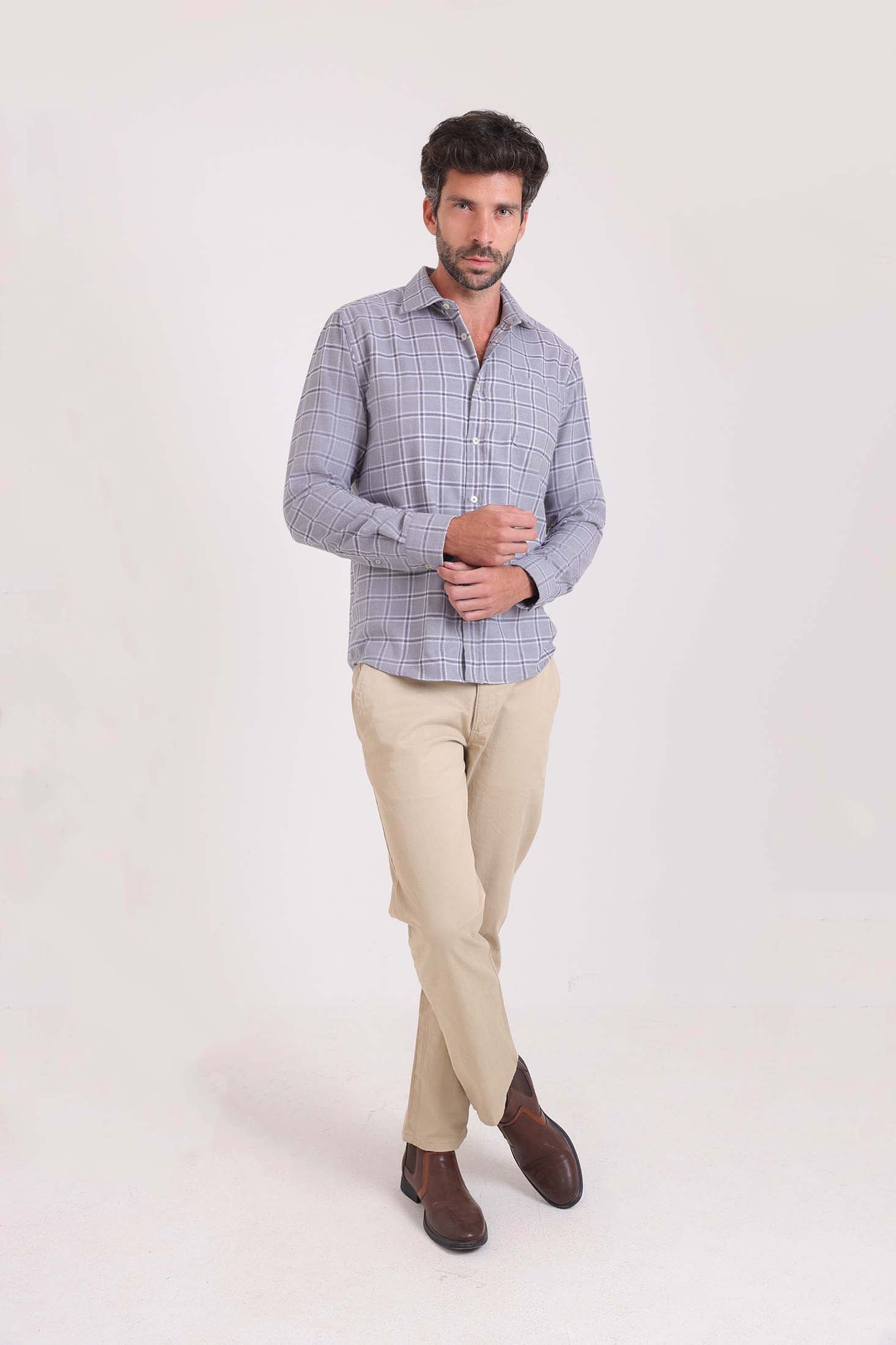 قميص كاجوال بقصة عادية بنقشة مربعات