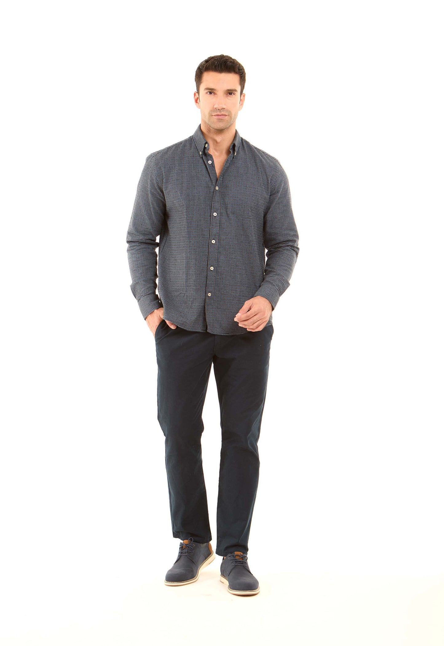 قميص كاجوال مضلع بقصة عادية