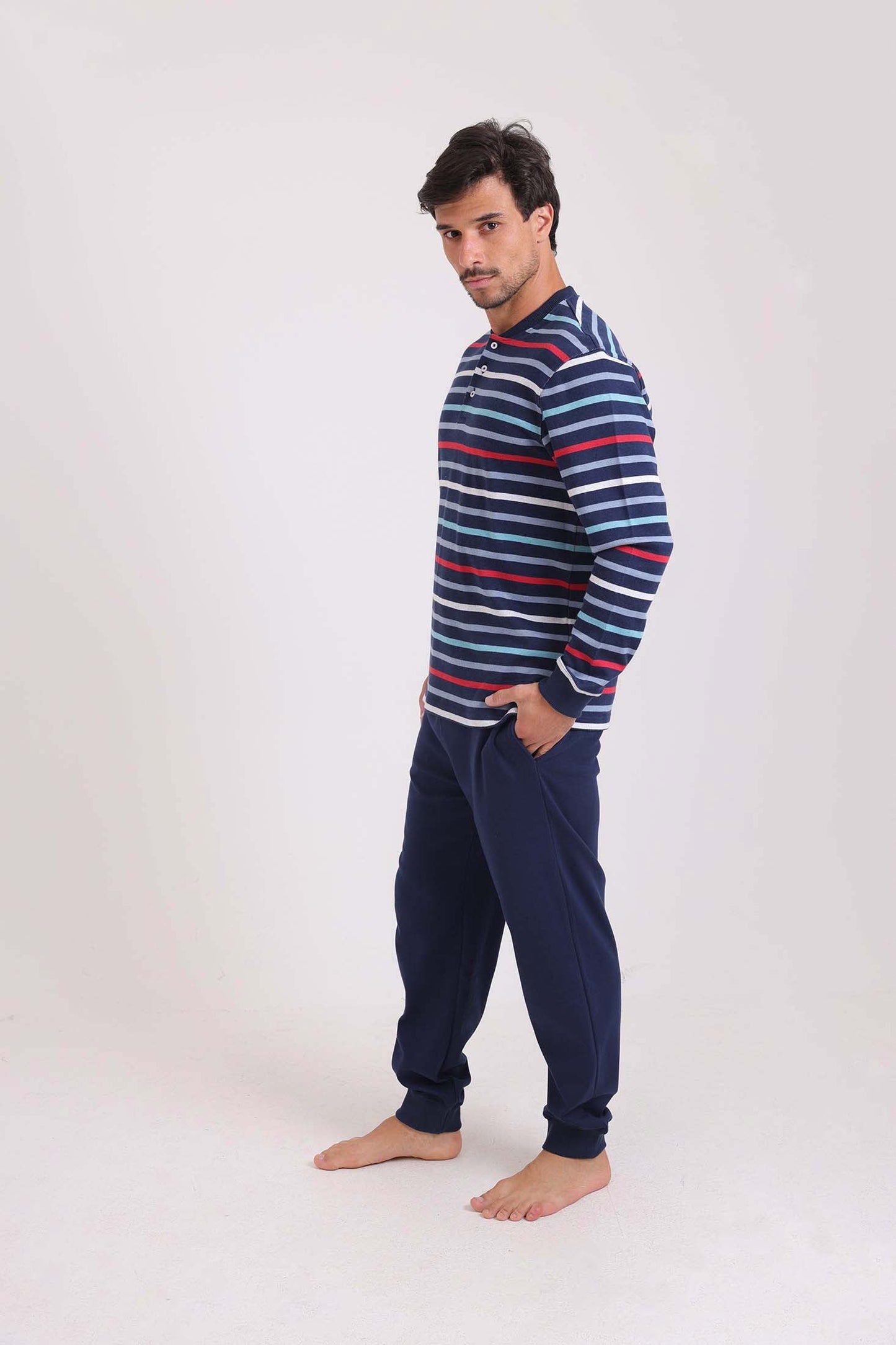 طقم بيجامة شتوي توب مخطط & بنطلون سادة