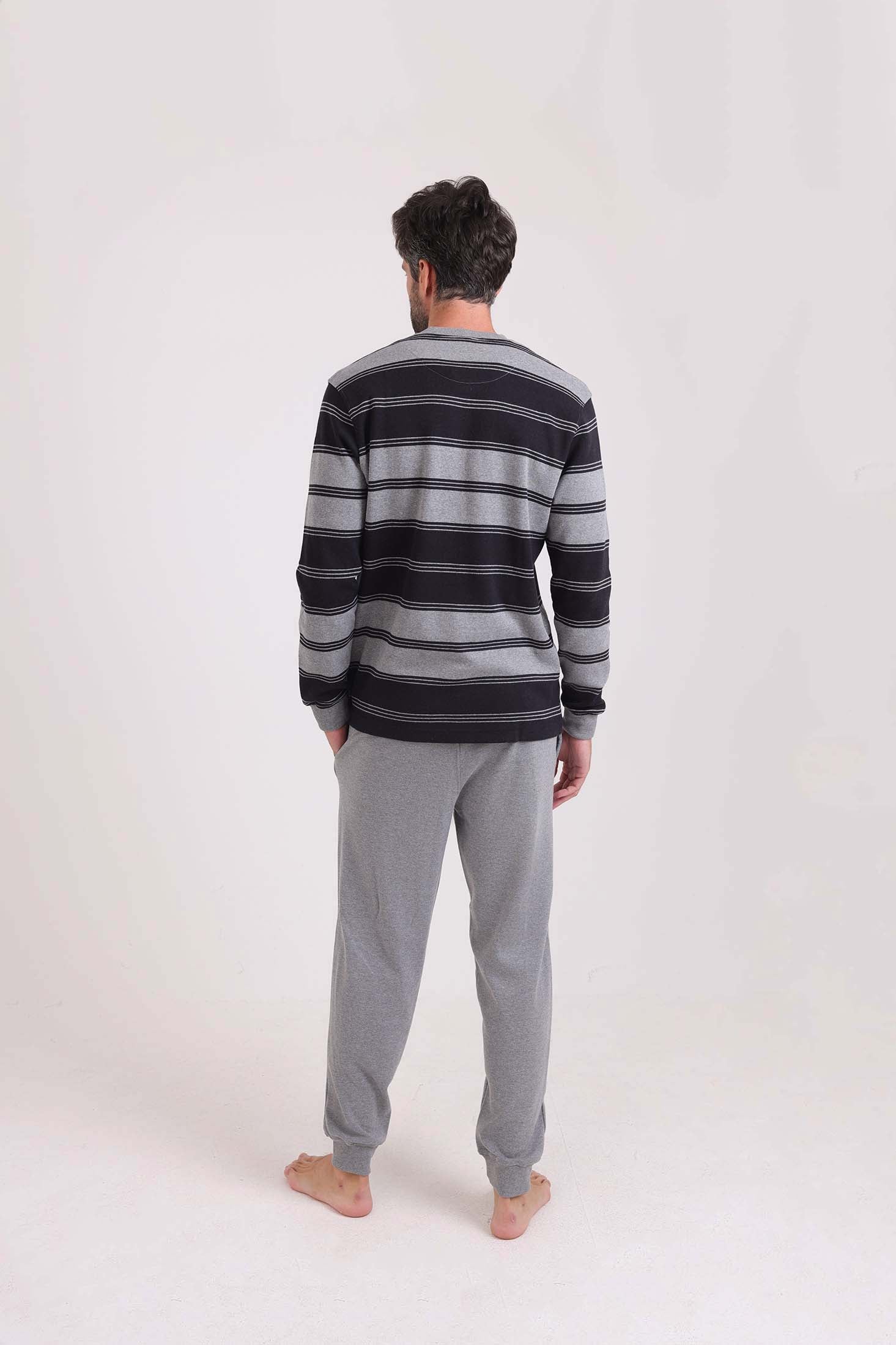 طقم بيجامة توب مخطط & بنطلون برباط