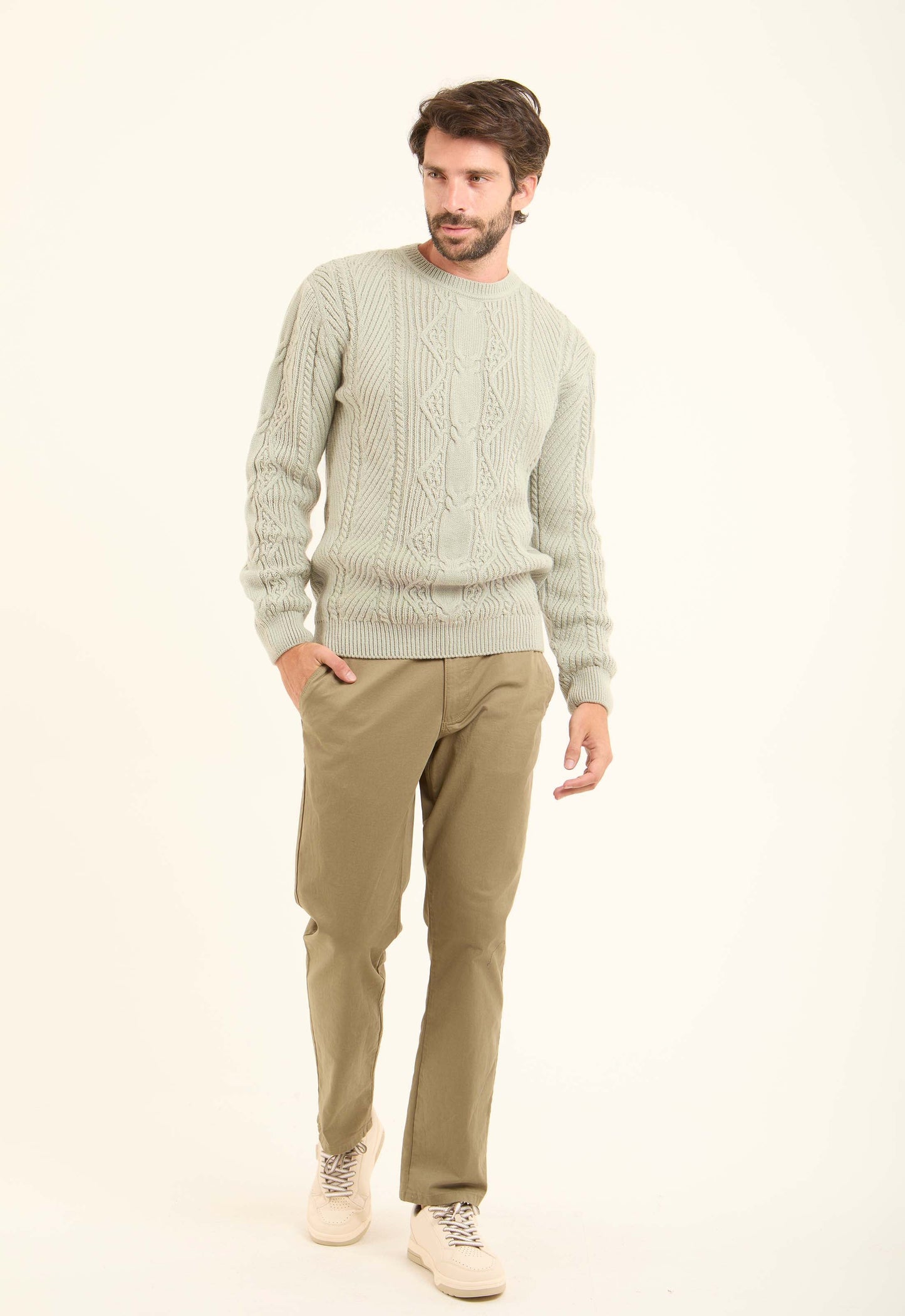 Crew Neck Slip On Pullover with Chunky Knit
