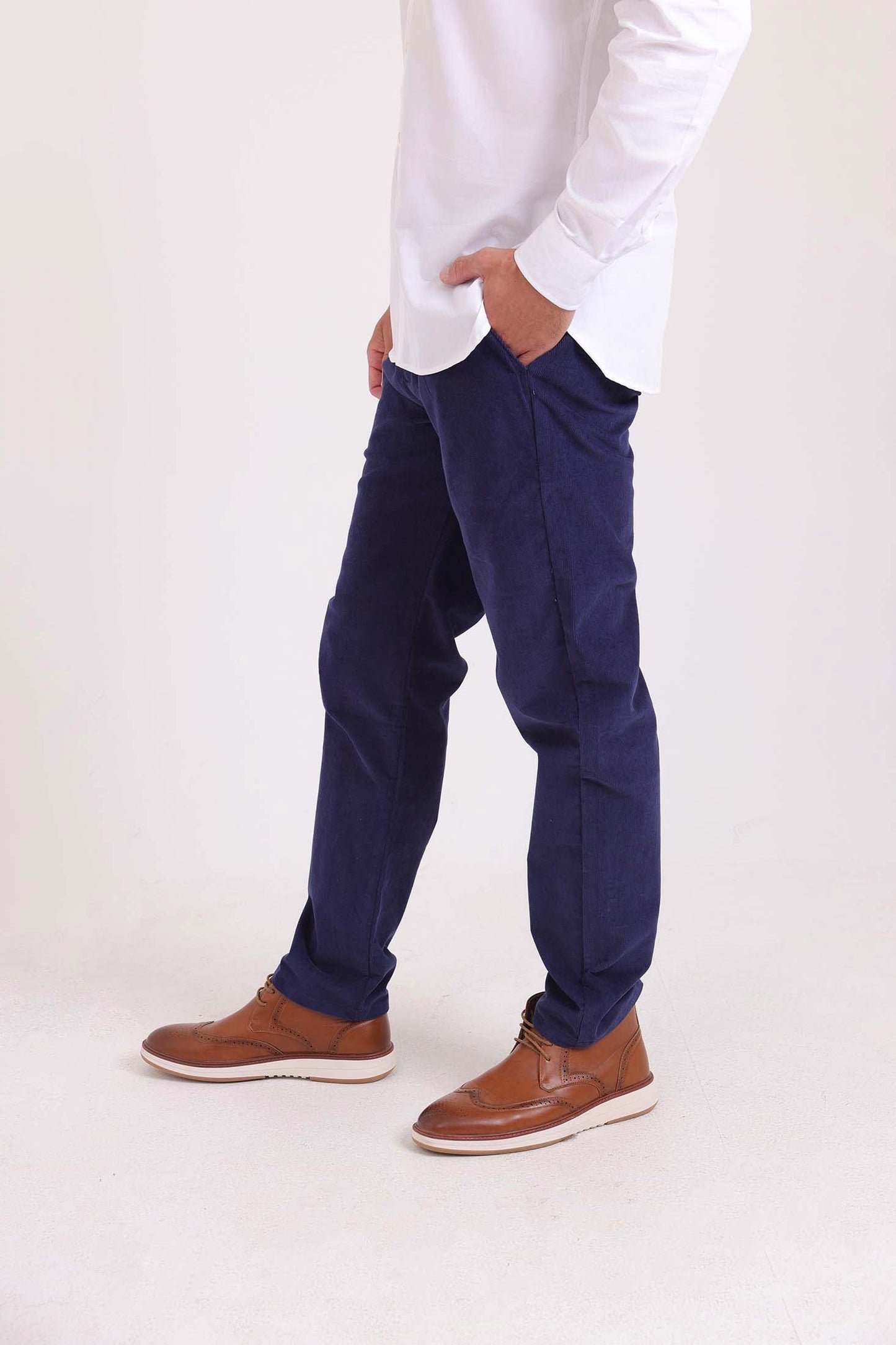 Solid Cotton Chino Pants with Side Pockets