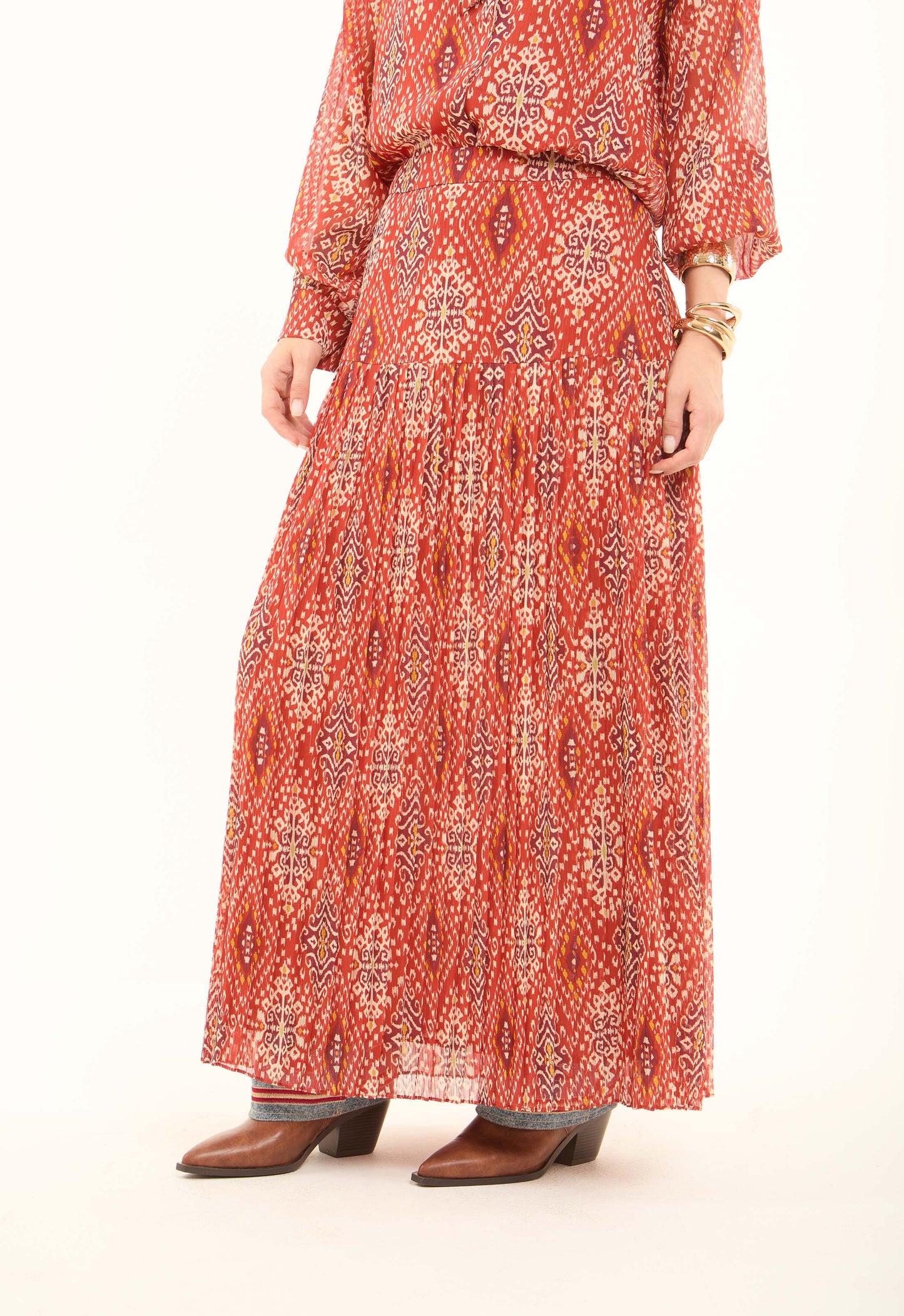 جيبة ماكسي شيفون منقوشة وبسوستة