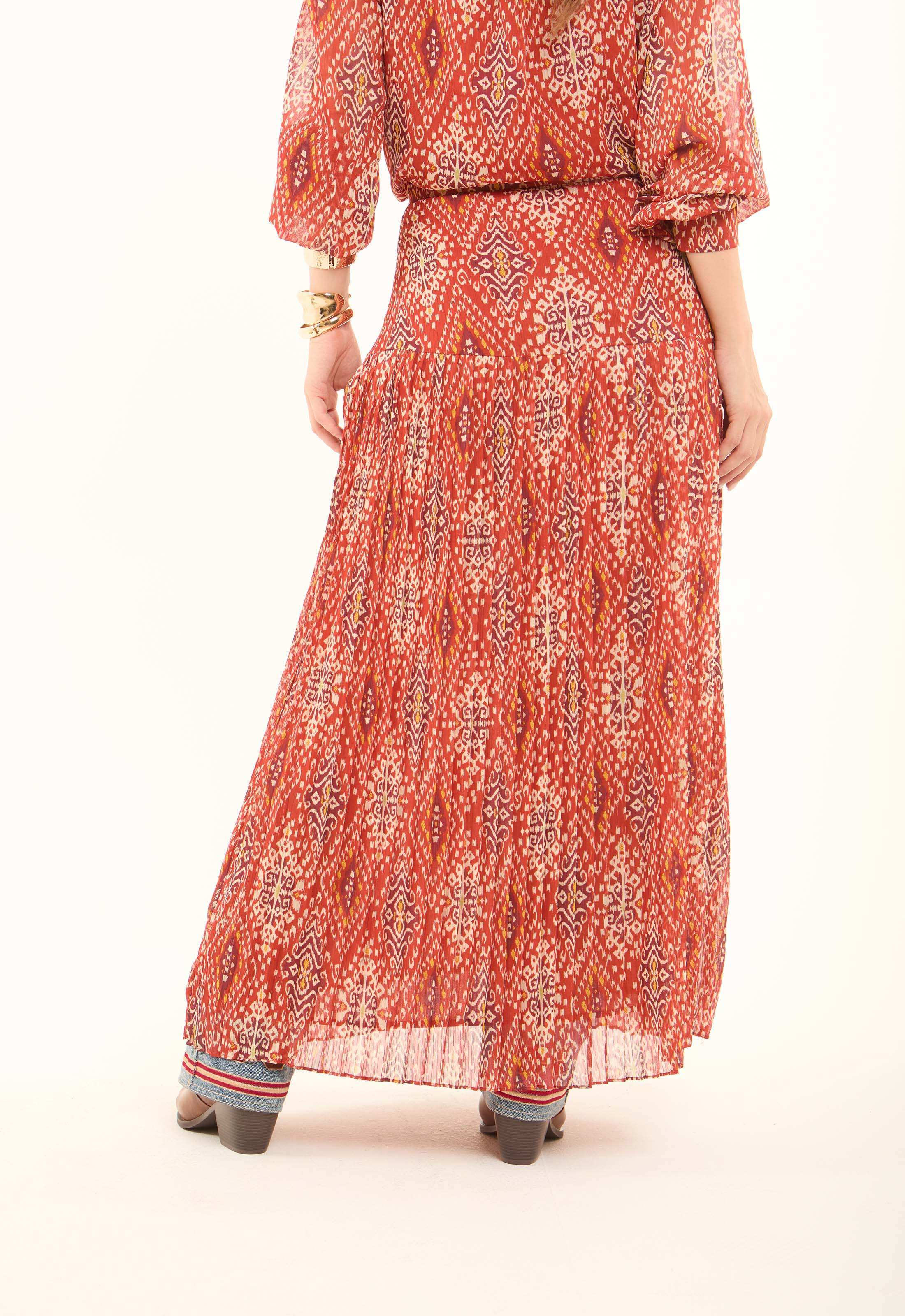 جيبة ماكسي شيفون منقوشة وبسوستة