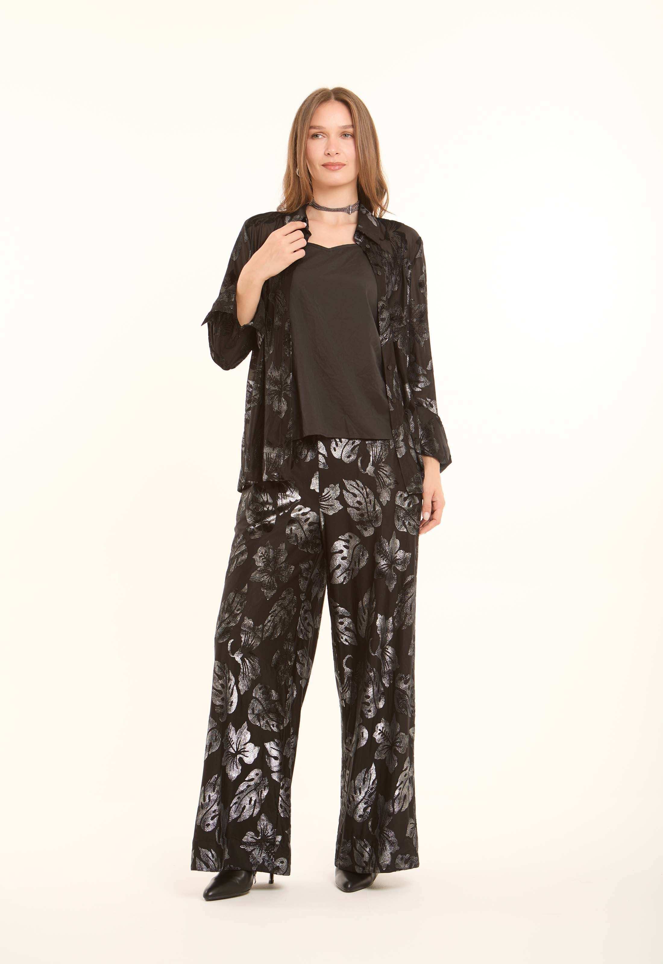 Leaf-Pattern Blend Wide-Leg Pants