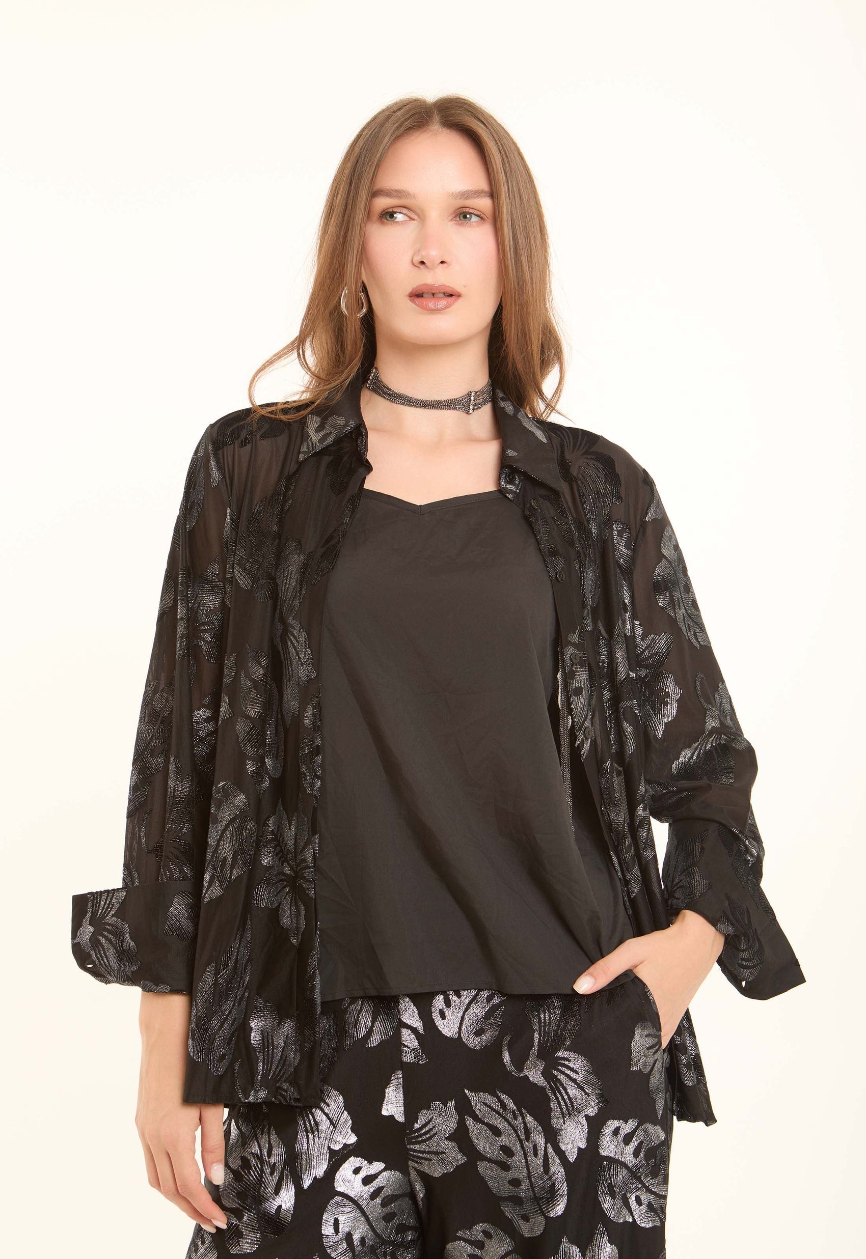 Sheer Leaf-Pattern Blend Shirt