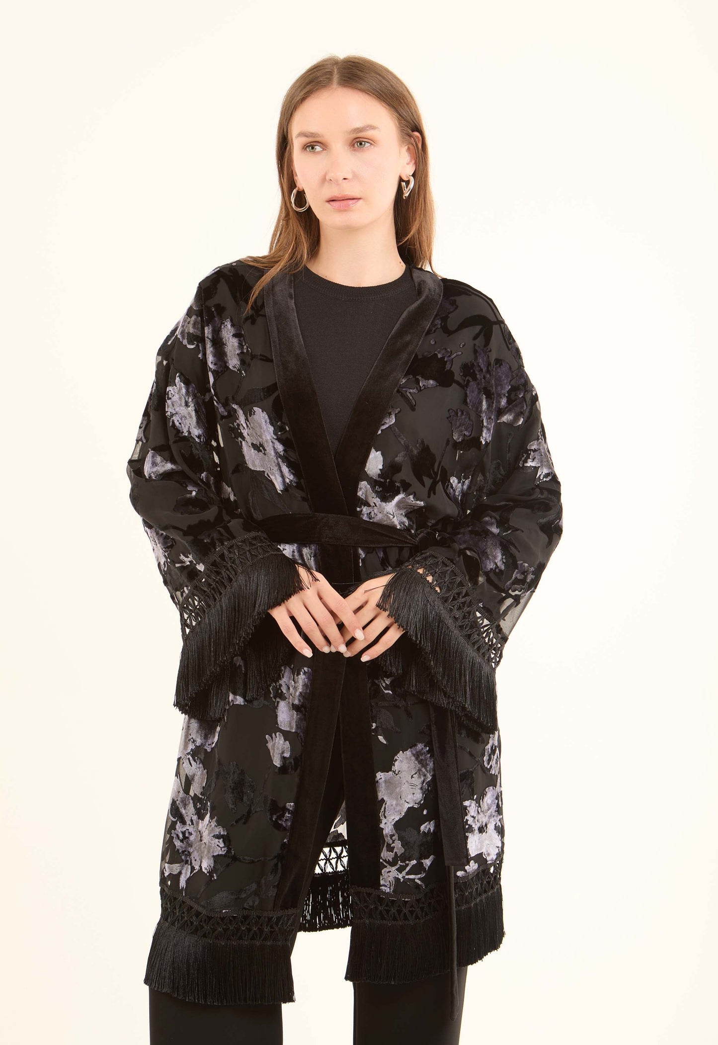 Velvet Floral Elegant Kimono with Fringed Sleeves