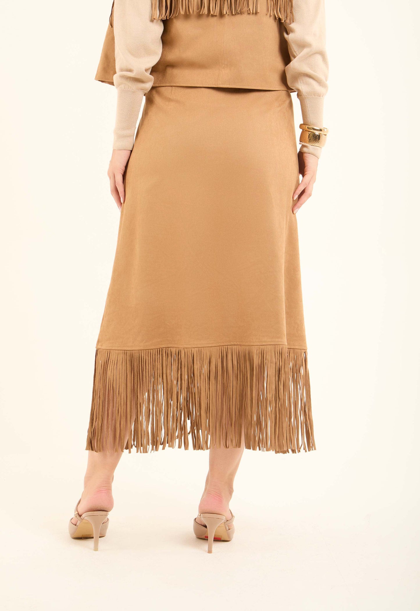 جيبة شامواة غير متماثلة بشراشيب